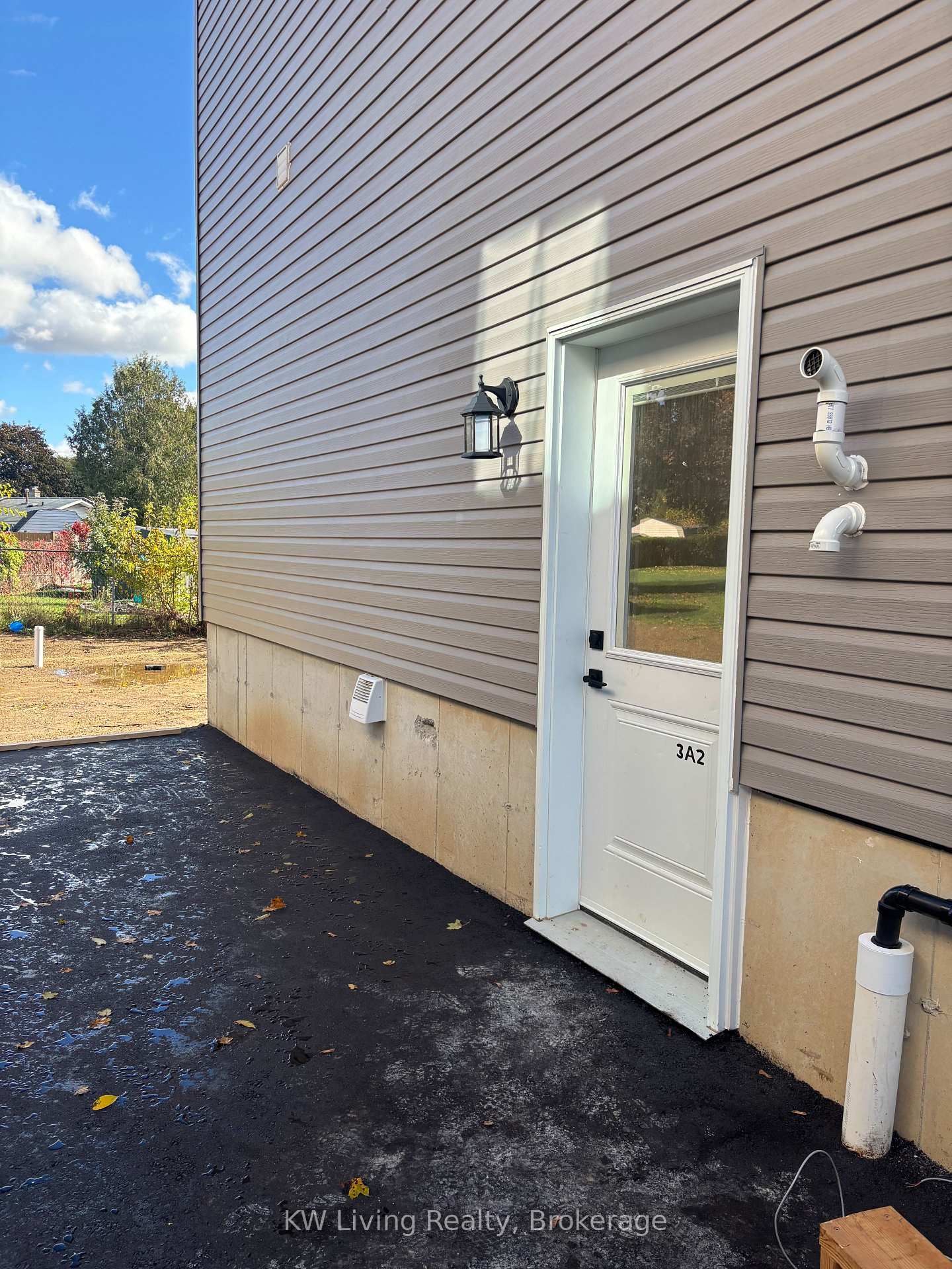 Photo 6 of Unit Basement, 3A2 Kovac Road, Cambridge — HOMEH