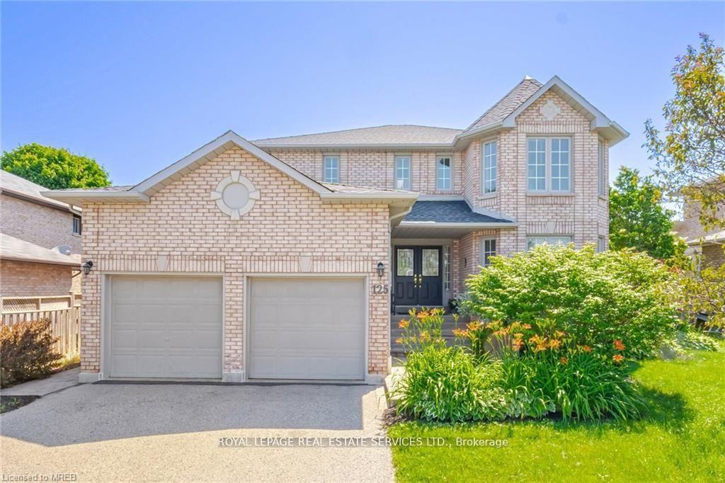 Photo 2 of 125 Ferndale Drive S, Barrie, Ardagh — HOMEH