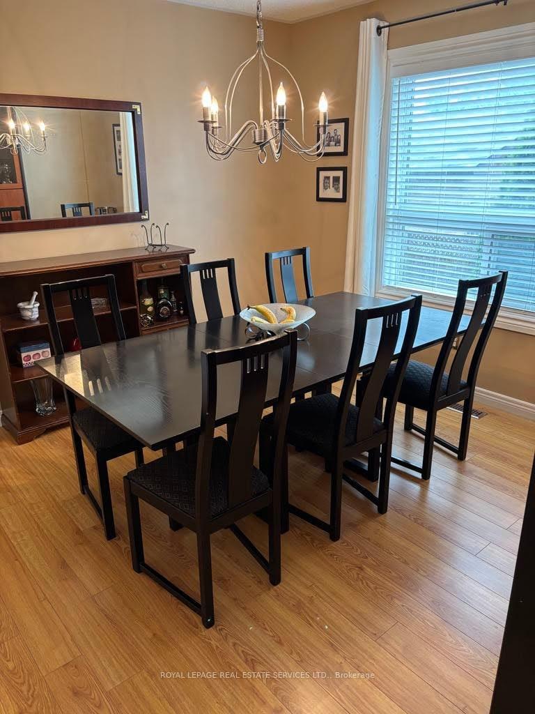 Photo 7 of 125 Ferndale Drive S, Barrie, Ardagh — HOMEH
