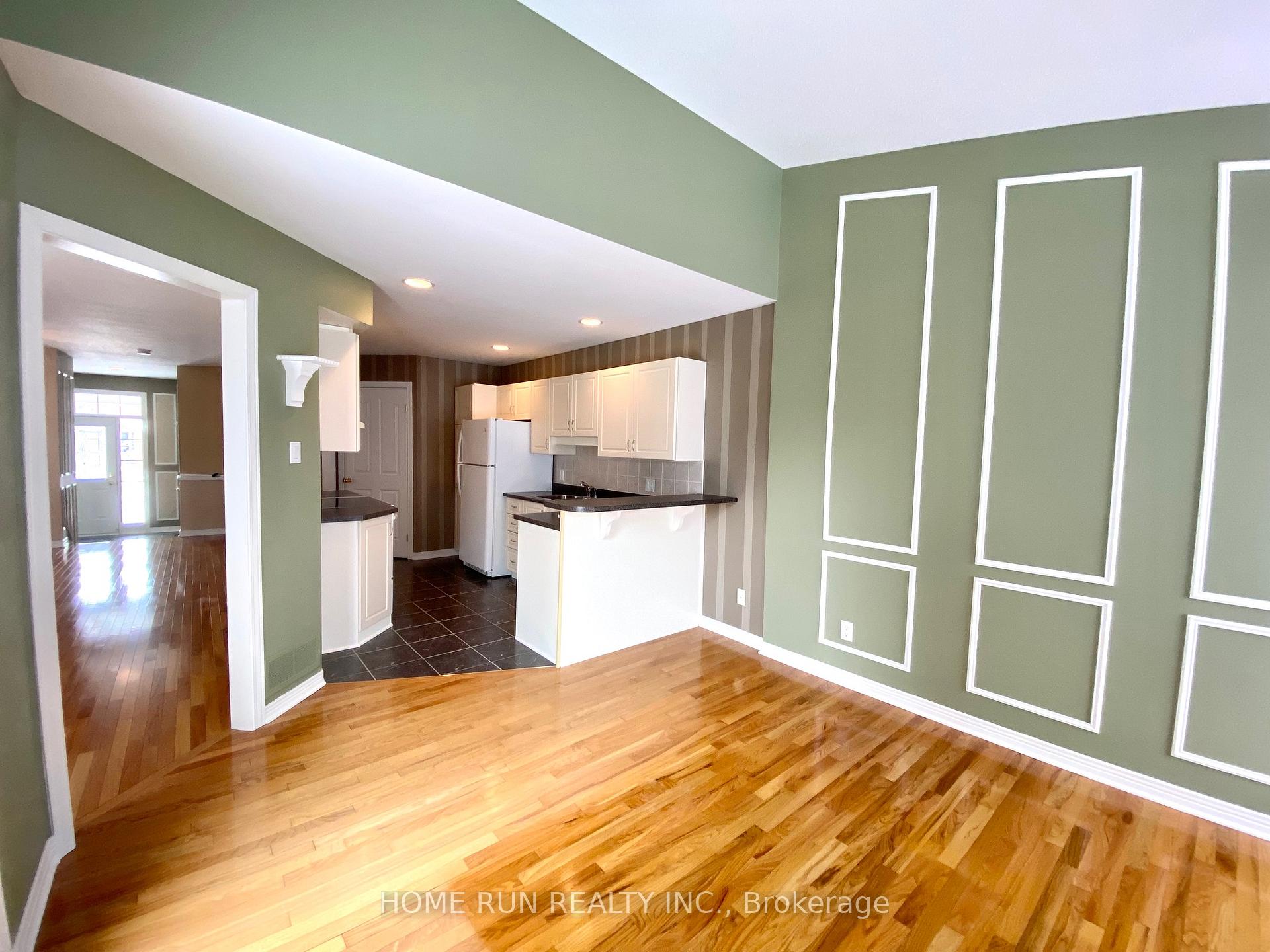 Photo 11 of 684 Wild Shore Crescent, Ottawa, Riverside South/Gloucester Glen — HOMEH