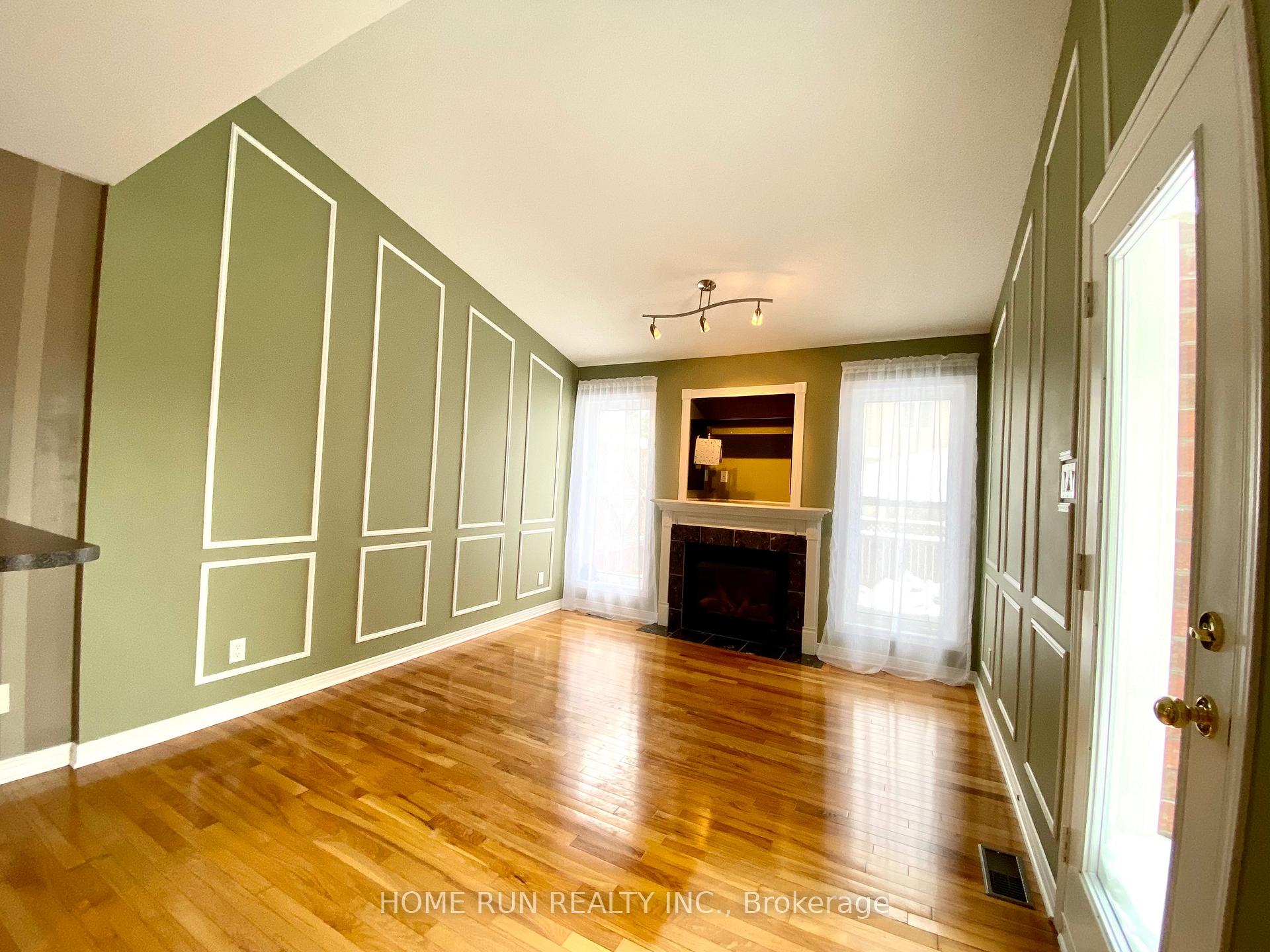 Photo 3 of 684 Wild Shore Crescent, Ottawa, Riverside South/Gloucester Glen — HOMEH