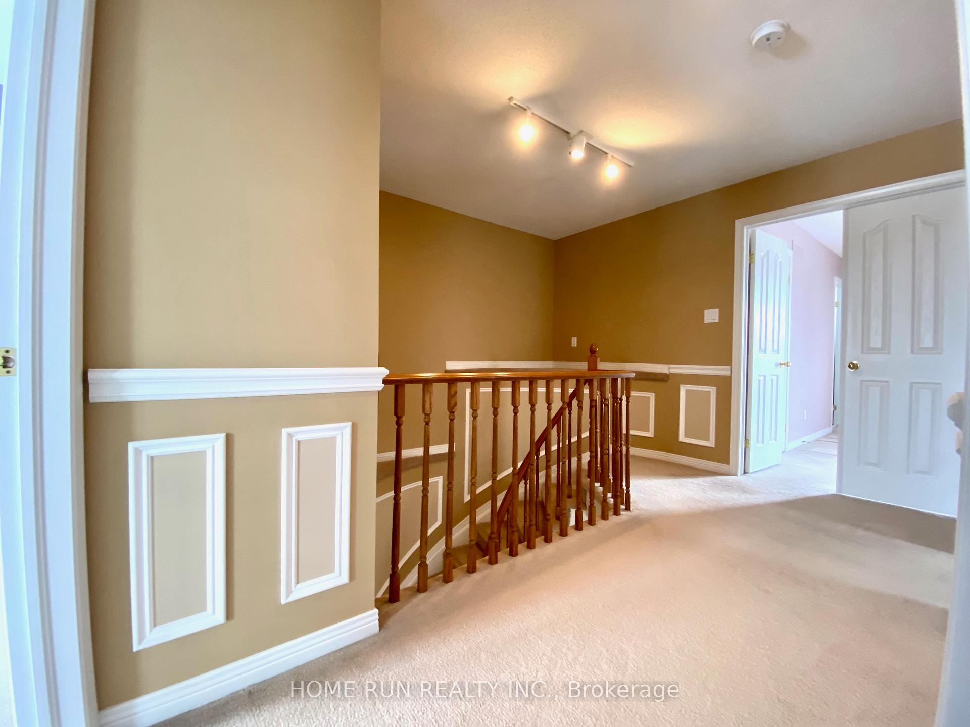 Photo 9 of 684 Wild Shore Crescent, Ottawa, Riverside South/Gloucester Glen — HOMEH