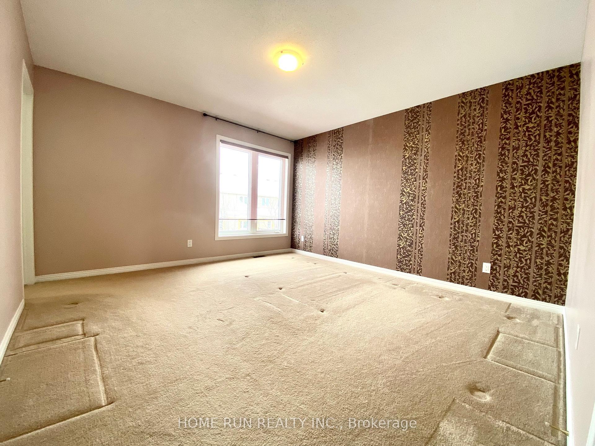 Photo 12 of 684 Wild Shore Crescent, Ottawa, Riverside South/Gloucester Glen — HOMEH