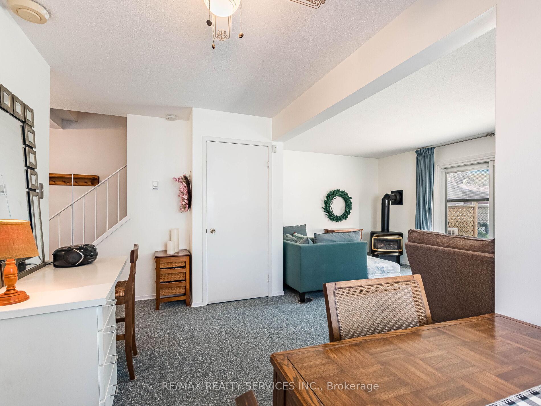 Photo 18 of 20 Jasmine Square, Brampton, Northgate — HOMEH