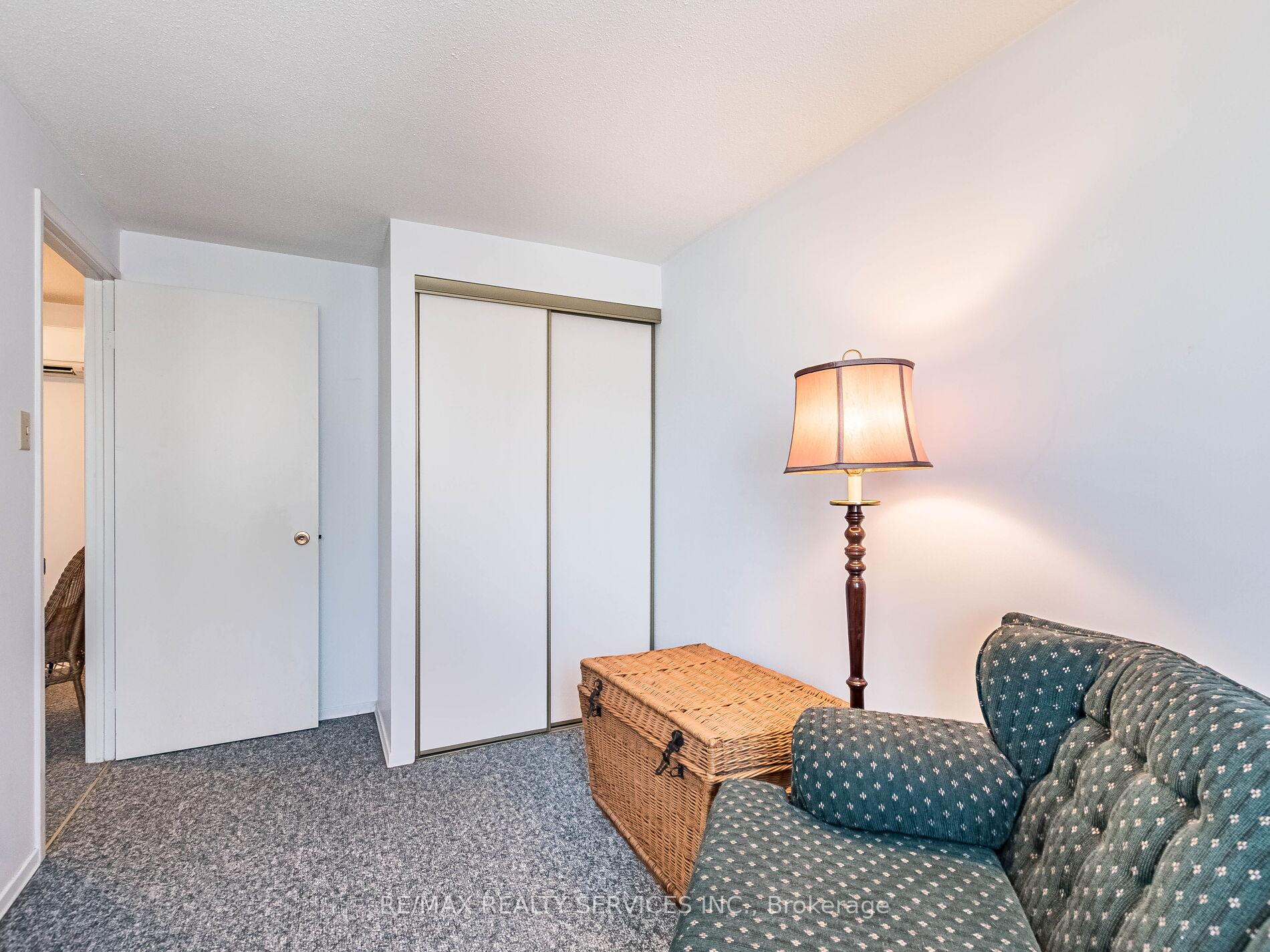 Photo 32 of 20 Jasmine Square, Brampton, Northgate — HOMEH
