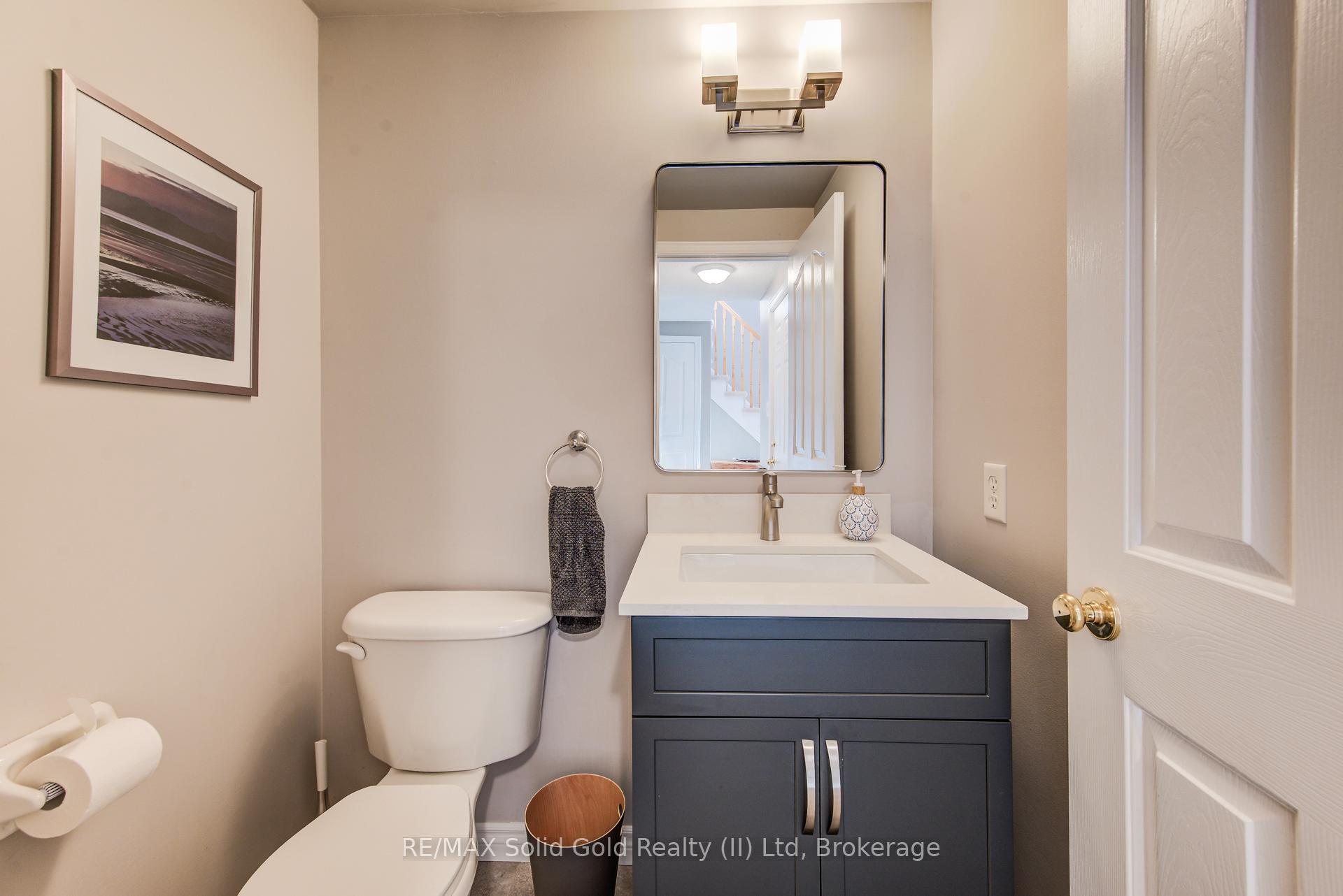Photo 36 of 528 Chesapeake Crescent, Waterloo — HOMEH