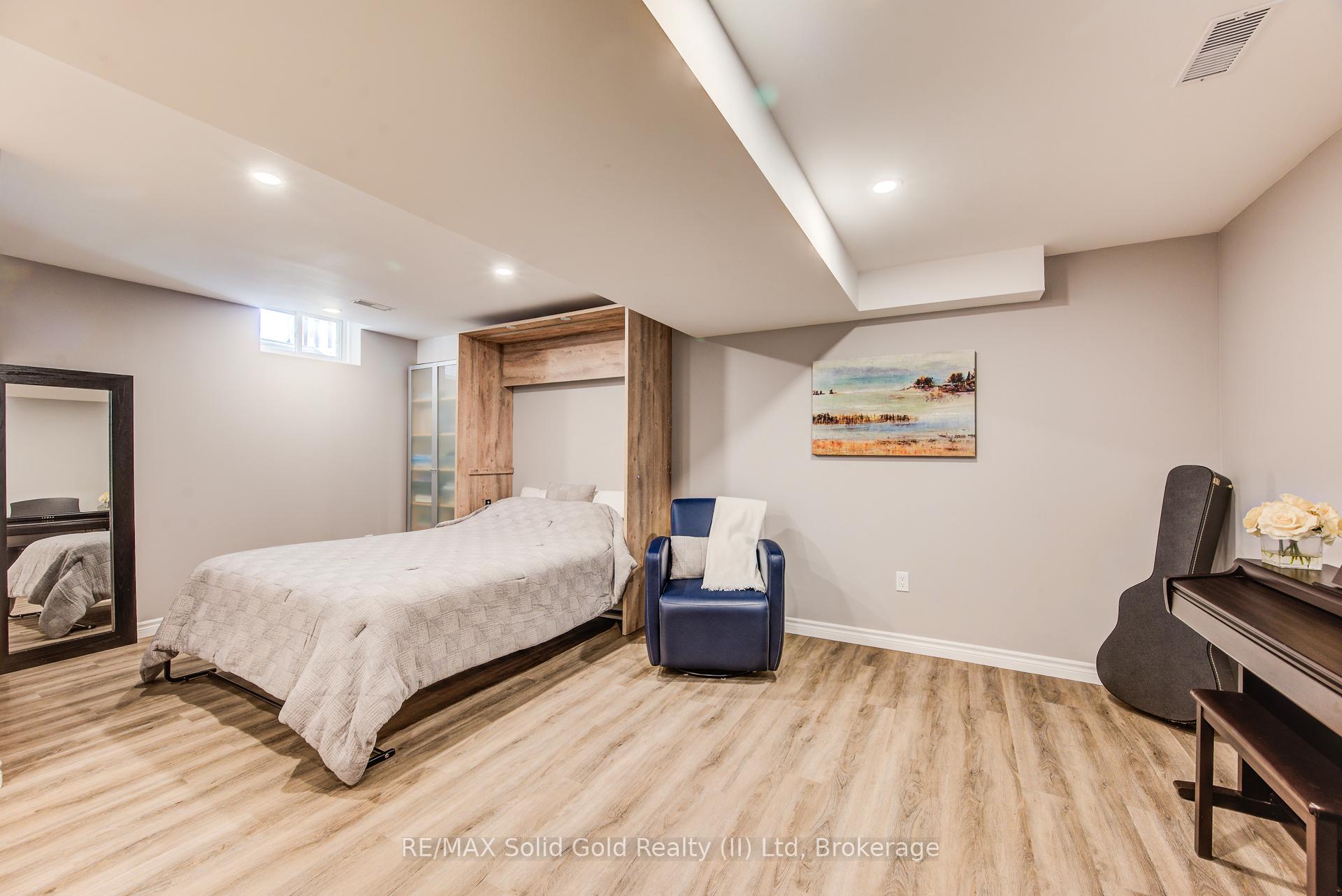 Photo 46 of 528 Chesapeake Crescent, Waterloo — HOMEH