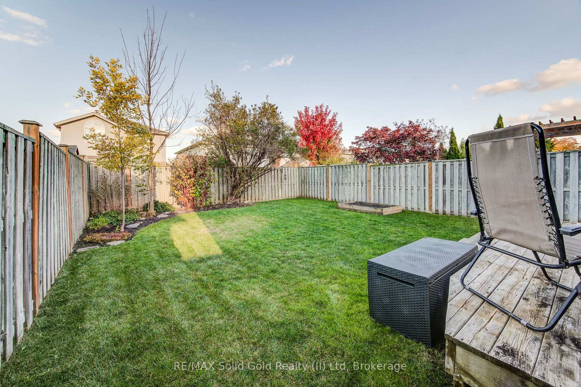 Photo 26 of 528 Chesapeake Crescent, Waterloo — HOMEH