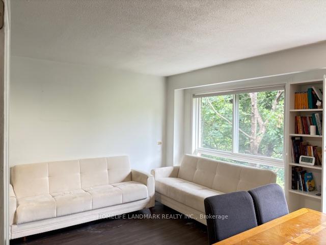 Photo 3 of 14 Capella star Way, Brampton, Bram East — HOMEH