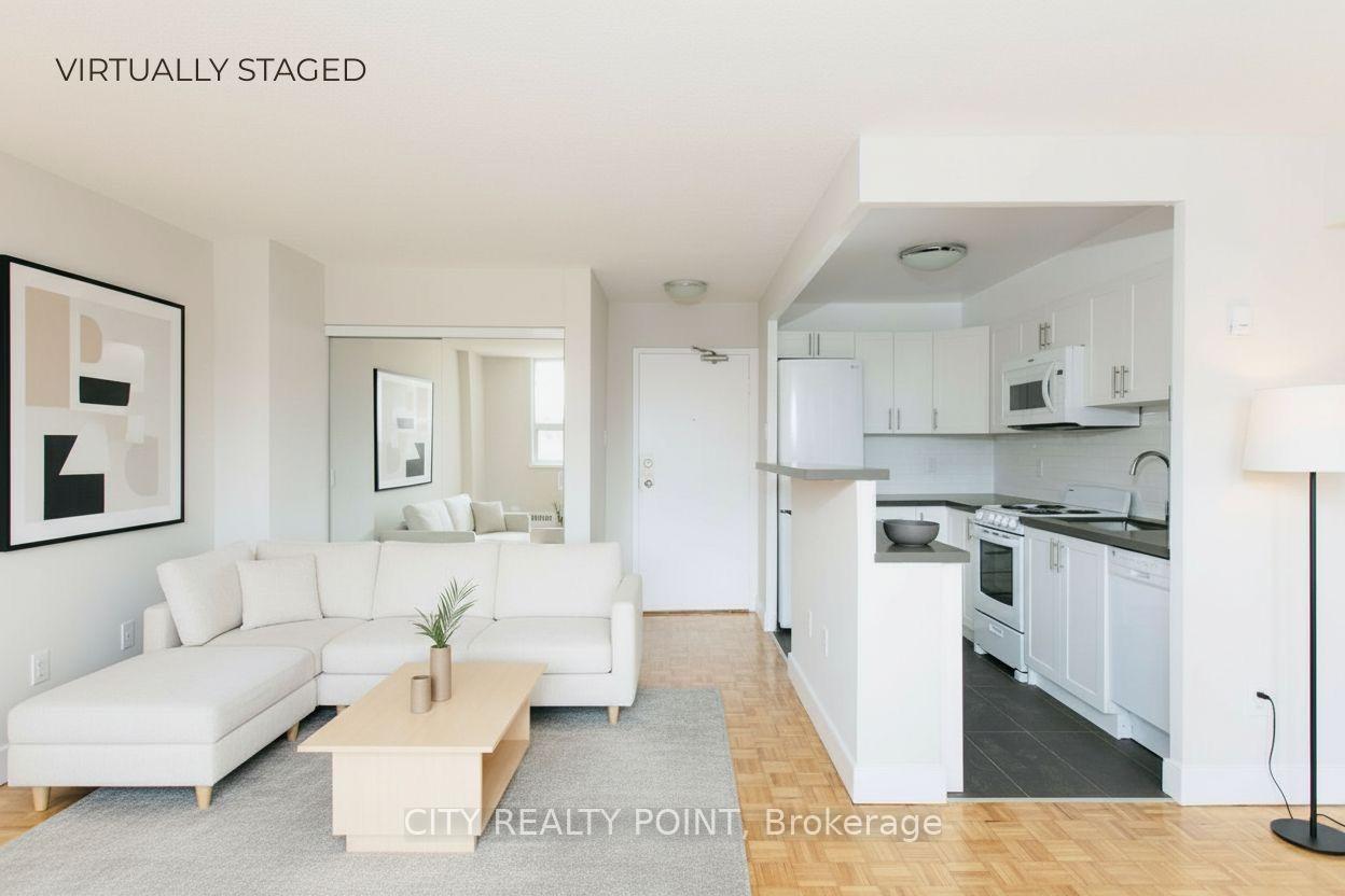 Front of Unit 1008, 1500 Bathurst Street