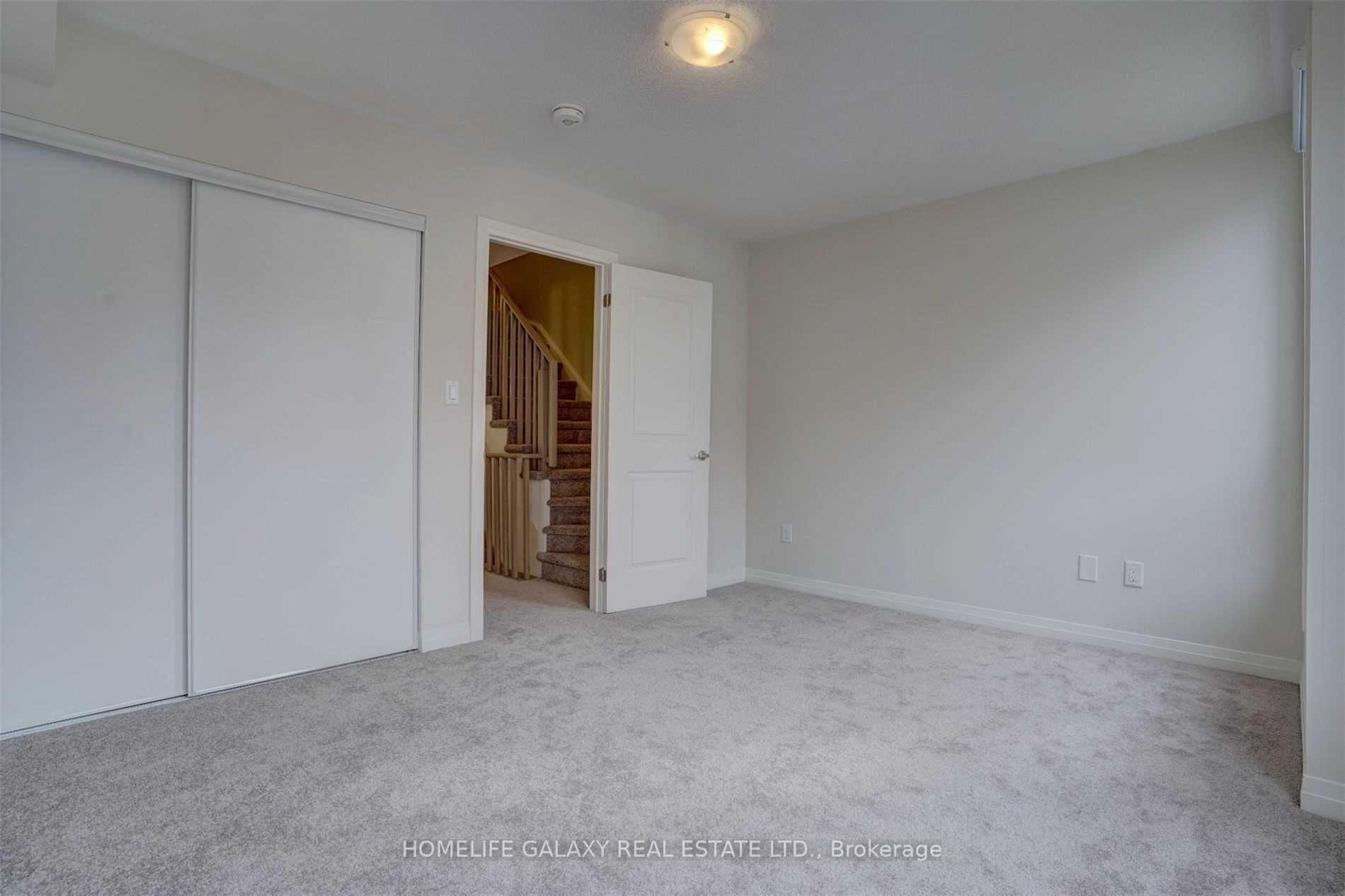 Photo 10 of 1653 Pleasure Valley Path, Oshawa, Samac — HOMEH