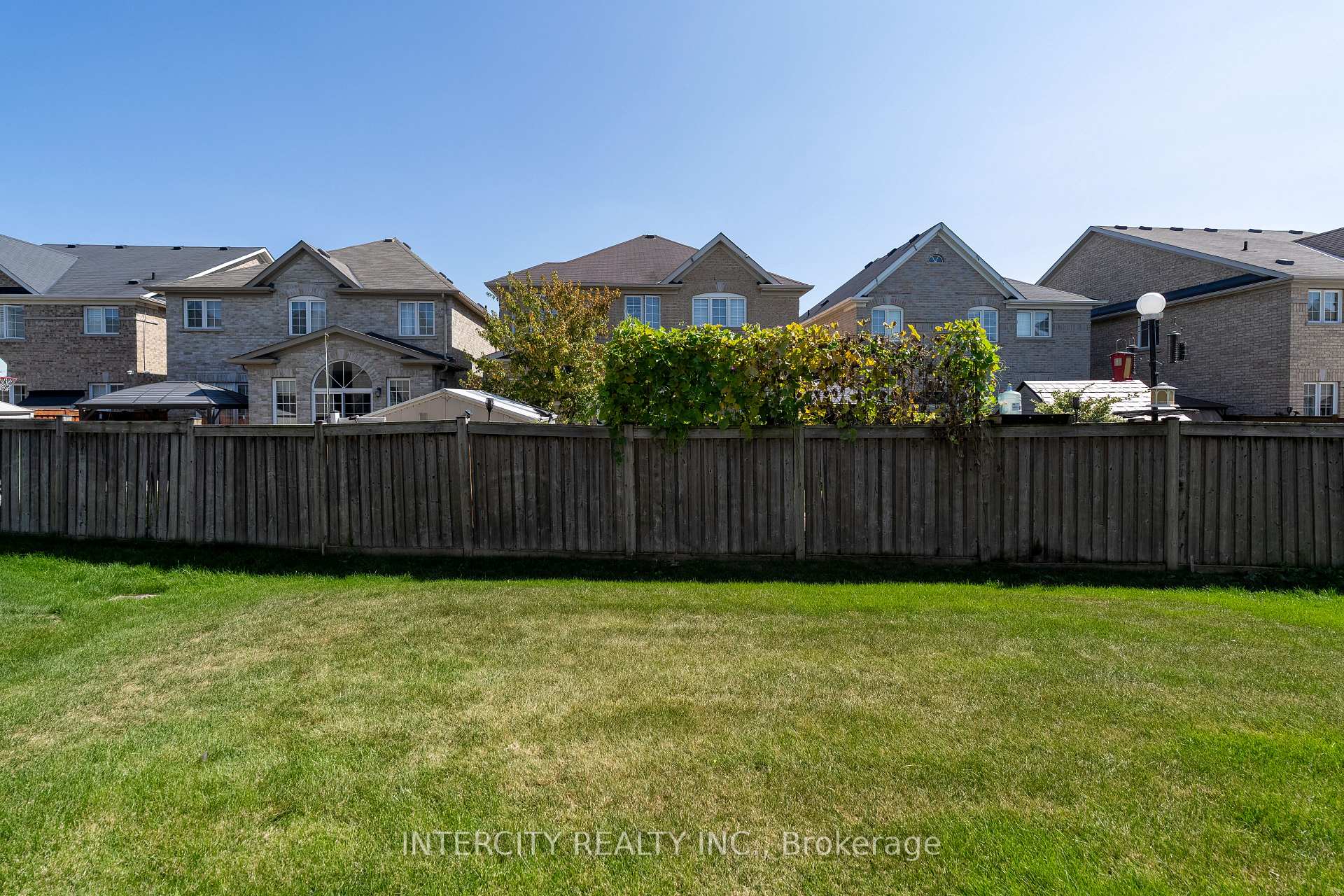 Photo 49 of Unit Lot 19, 9 Dolomite Drive, Brampton, Bram East — HOMEH