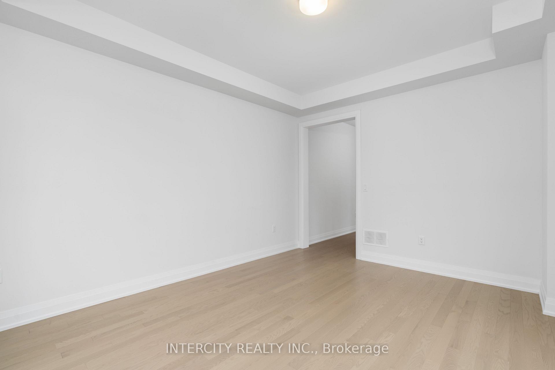 Photo 10 of Unit Lot 33, 2 Dolomite Drive, Brampton, Bram East — HOMEH