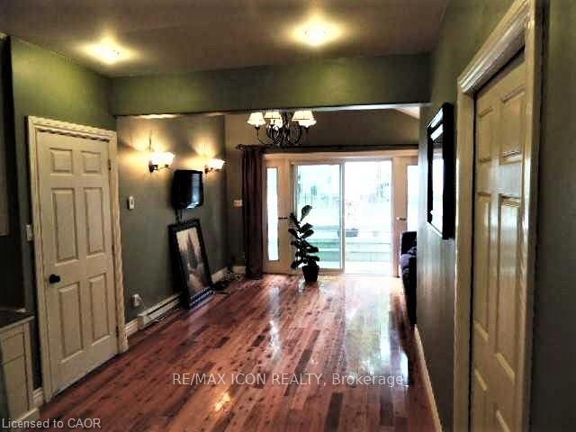 Photo 7 of 134 Courtland Avenue E, Kitchener — HOMEH