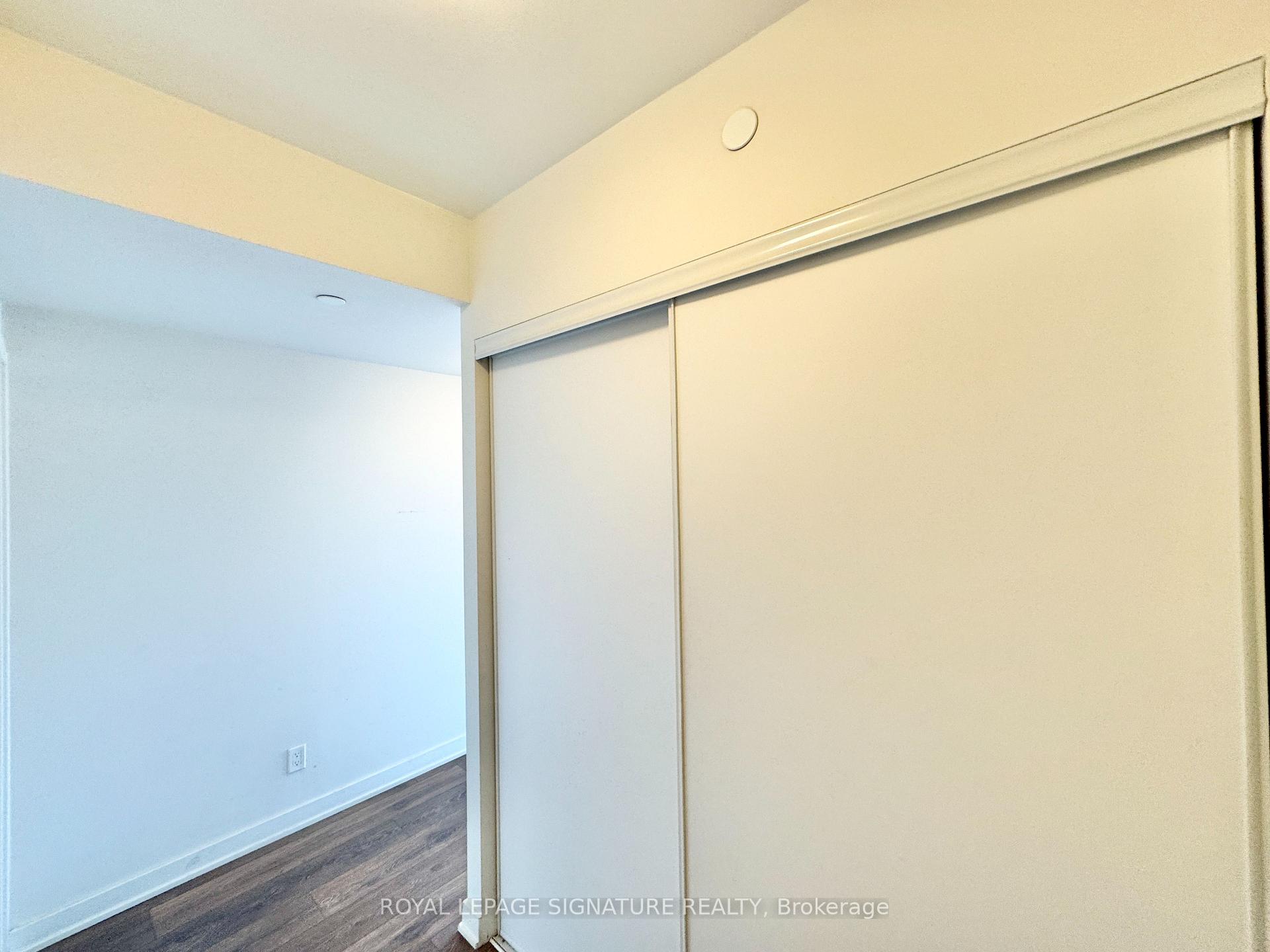 Photo 3 of Unit 1808, 2 Sonic Way, Toronto, Flemingdon Park — HOMEH