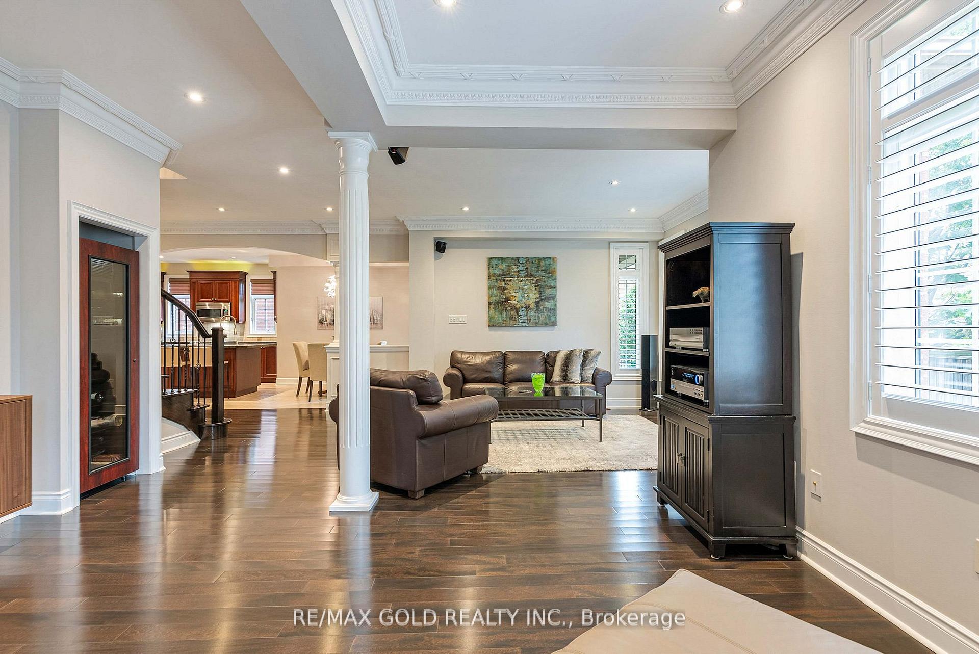 Photo 10 of 1593 Hallstone Road, Brampton, Bram West — HOMEH