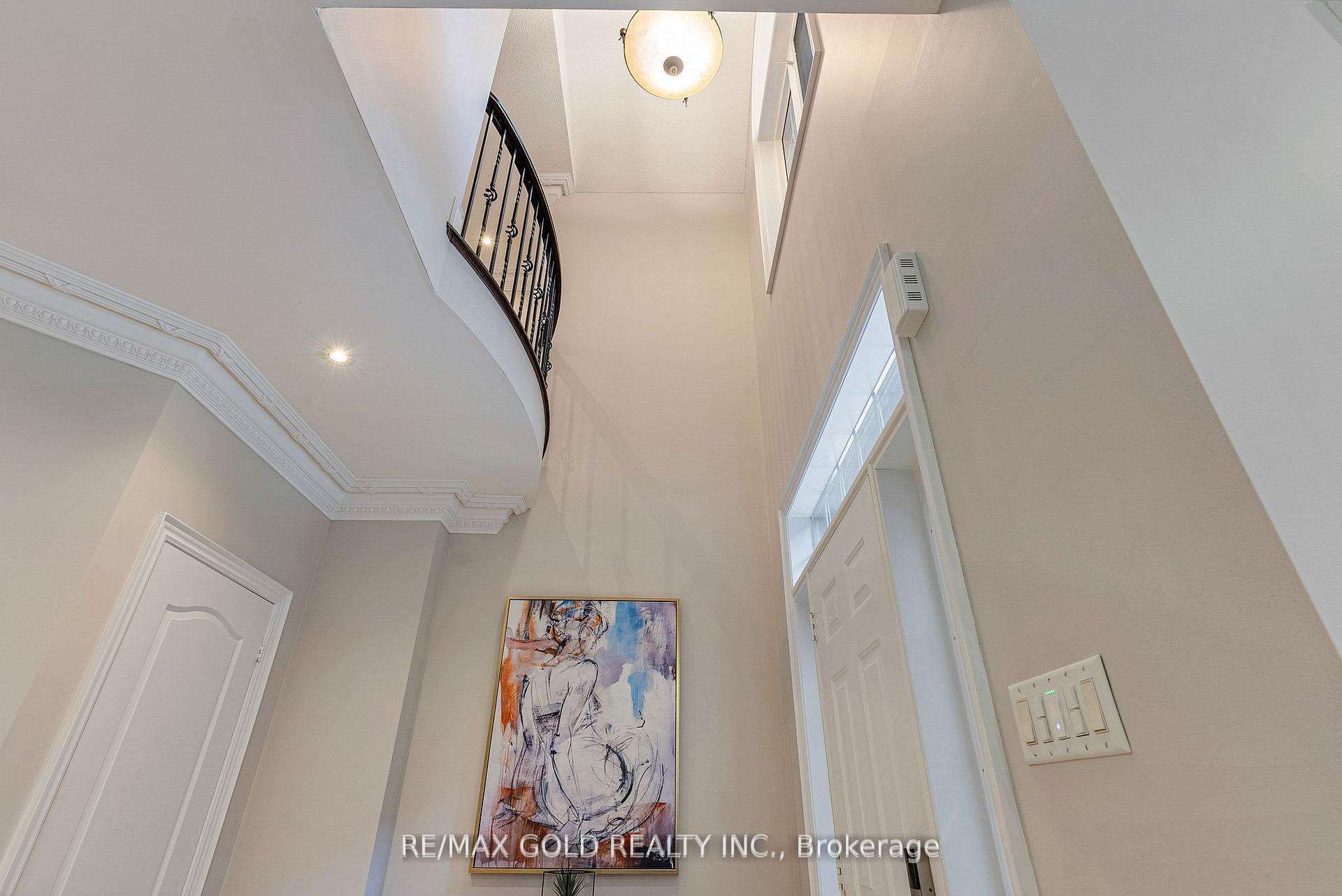 Photo 17 of 1593 Hallstone Road, Brampton, Bram West — HOMEH