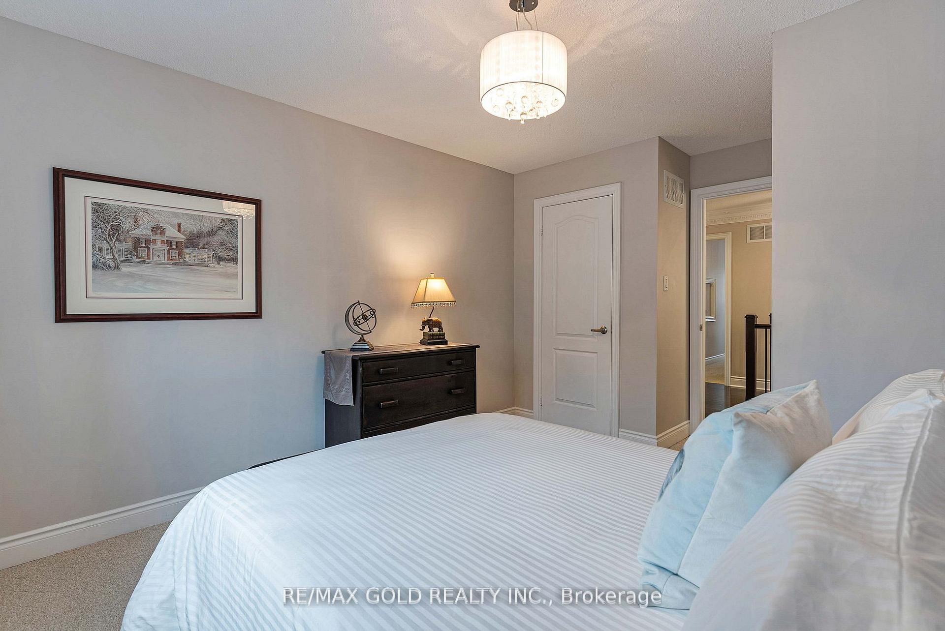 Photo 37 of 1593 Hallstone Road, Brampton, Bram West — HOMEH