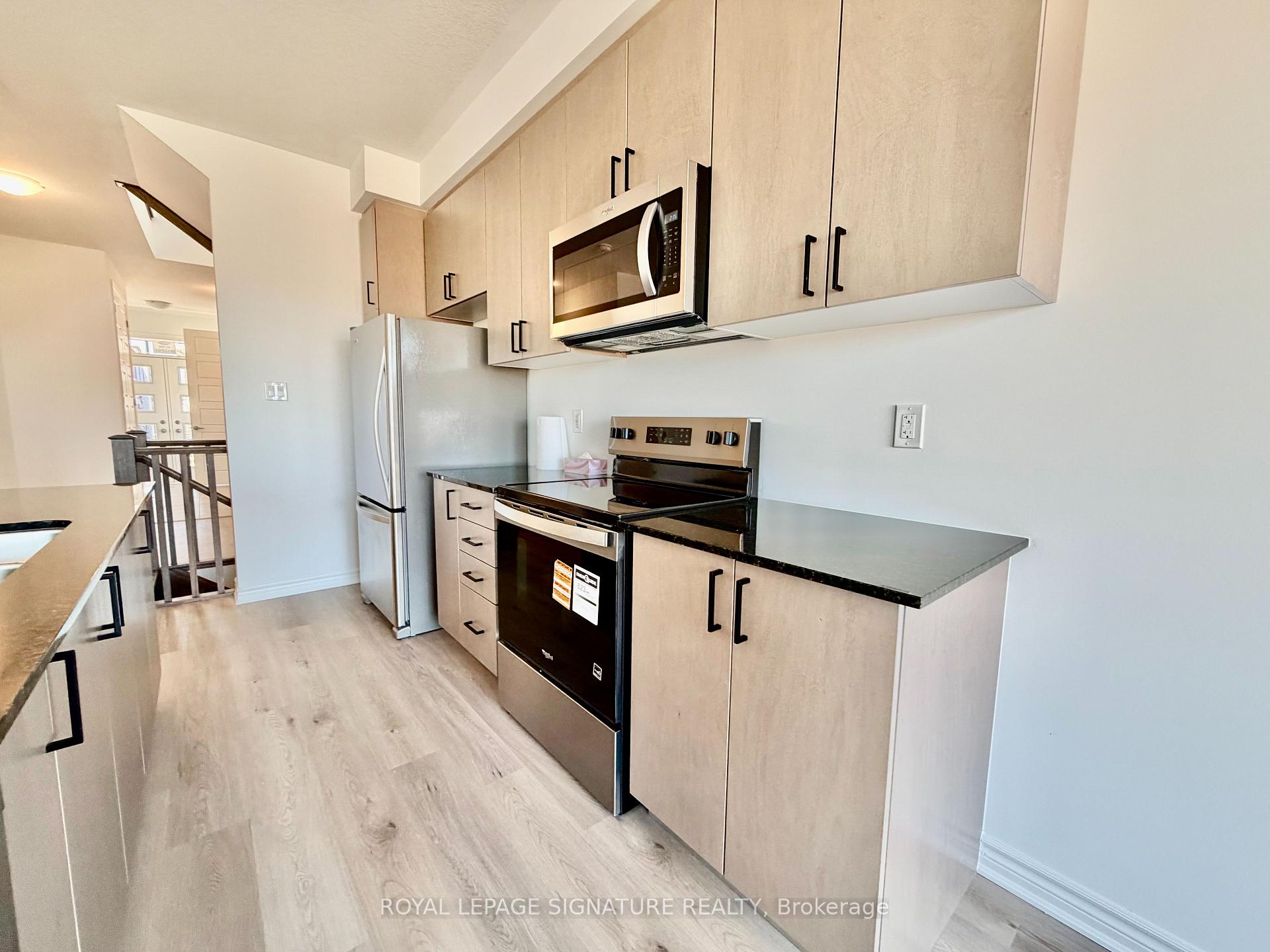 Photo 15 of 333 Millstone Street, Kitchener — HOMEH