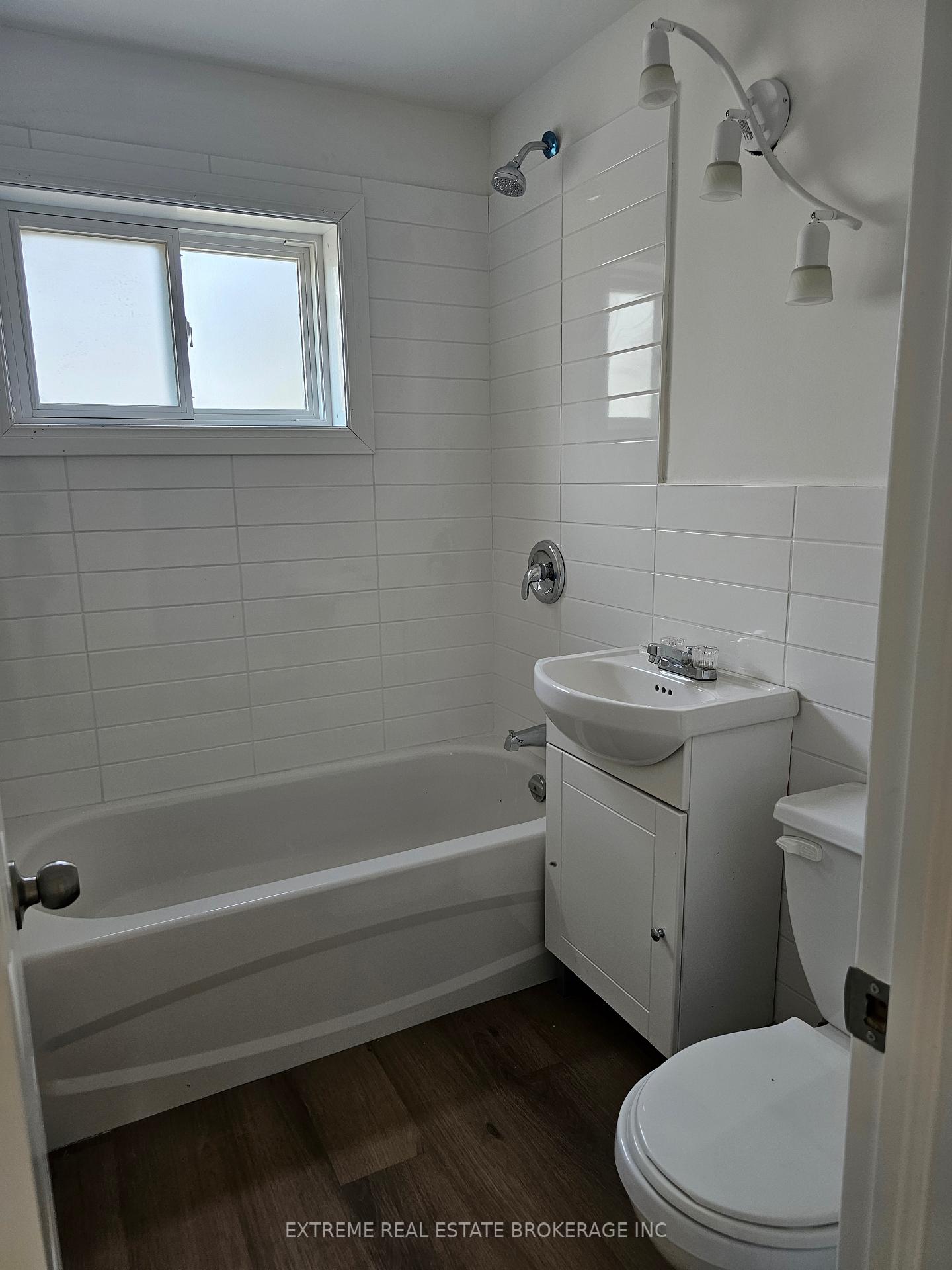 Photo 23 of 8418 Willoughby Drive, Niagara Falls, Chippawa — HOMEH
