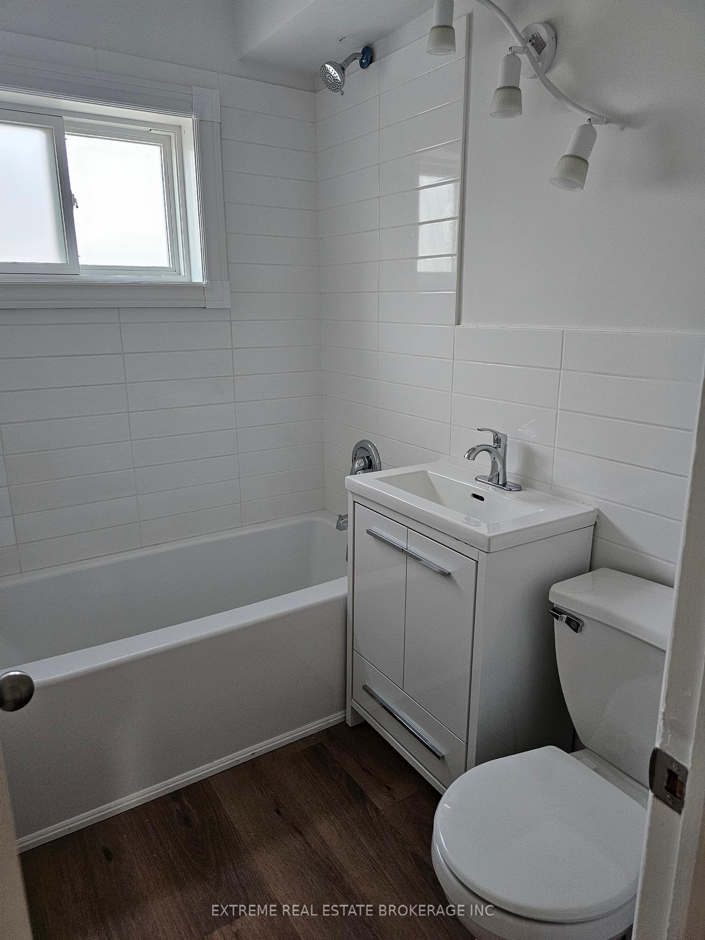 Photo 20 of 8392 Willoughby Drive, Niagara Falls, Chippawa — HOMEH