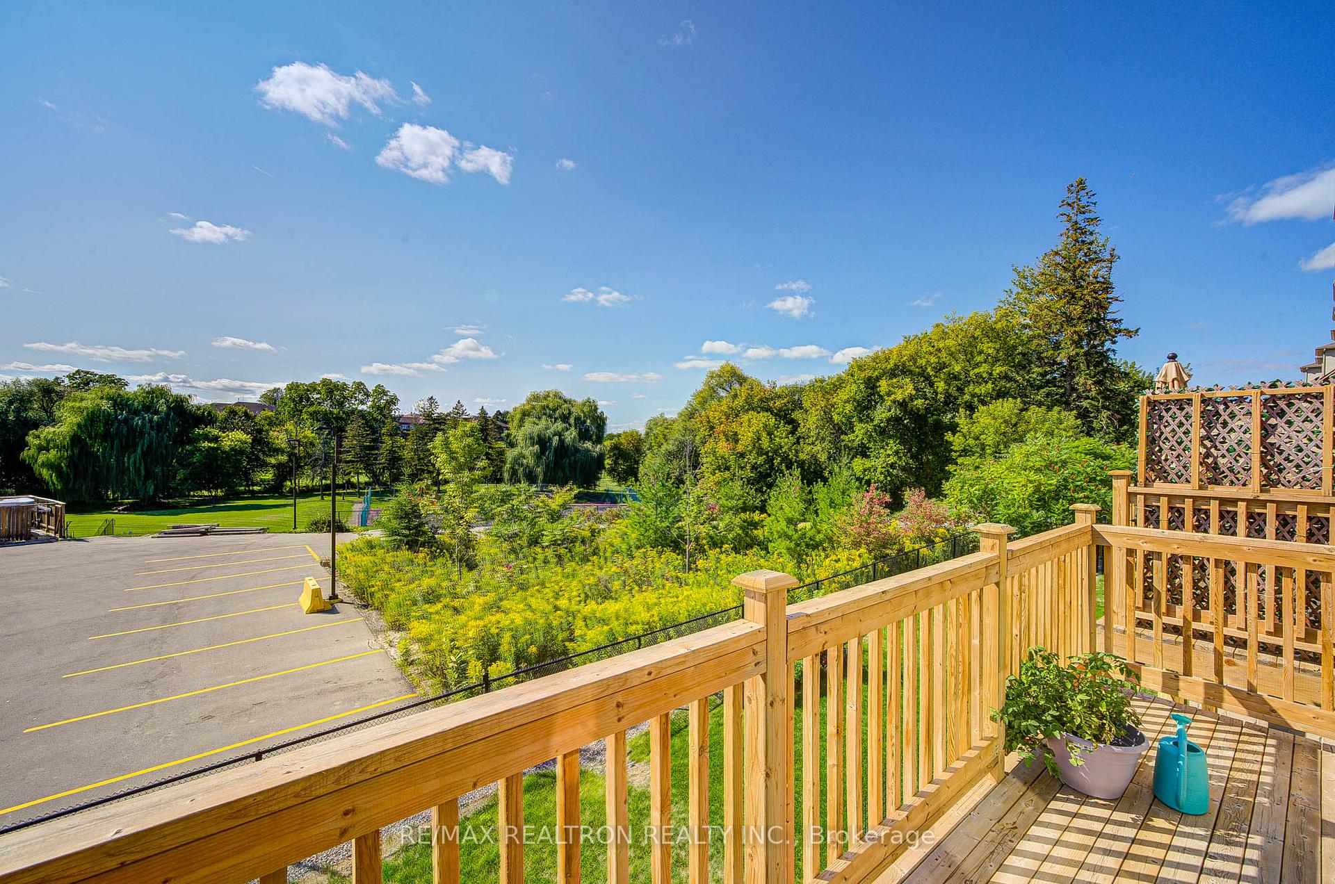 Photo 22 of 8 Yans Way, Markham, Buttonville — HOMEH