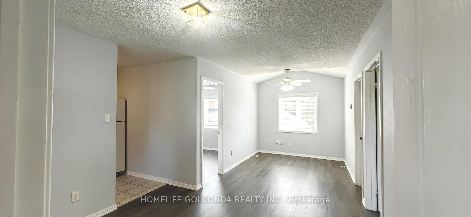 Photo 5 of Unit Coach, 1 Pingel Road, Markham, Cornell — HOMEH