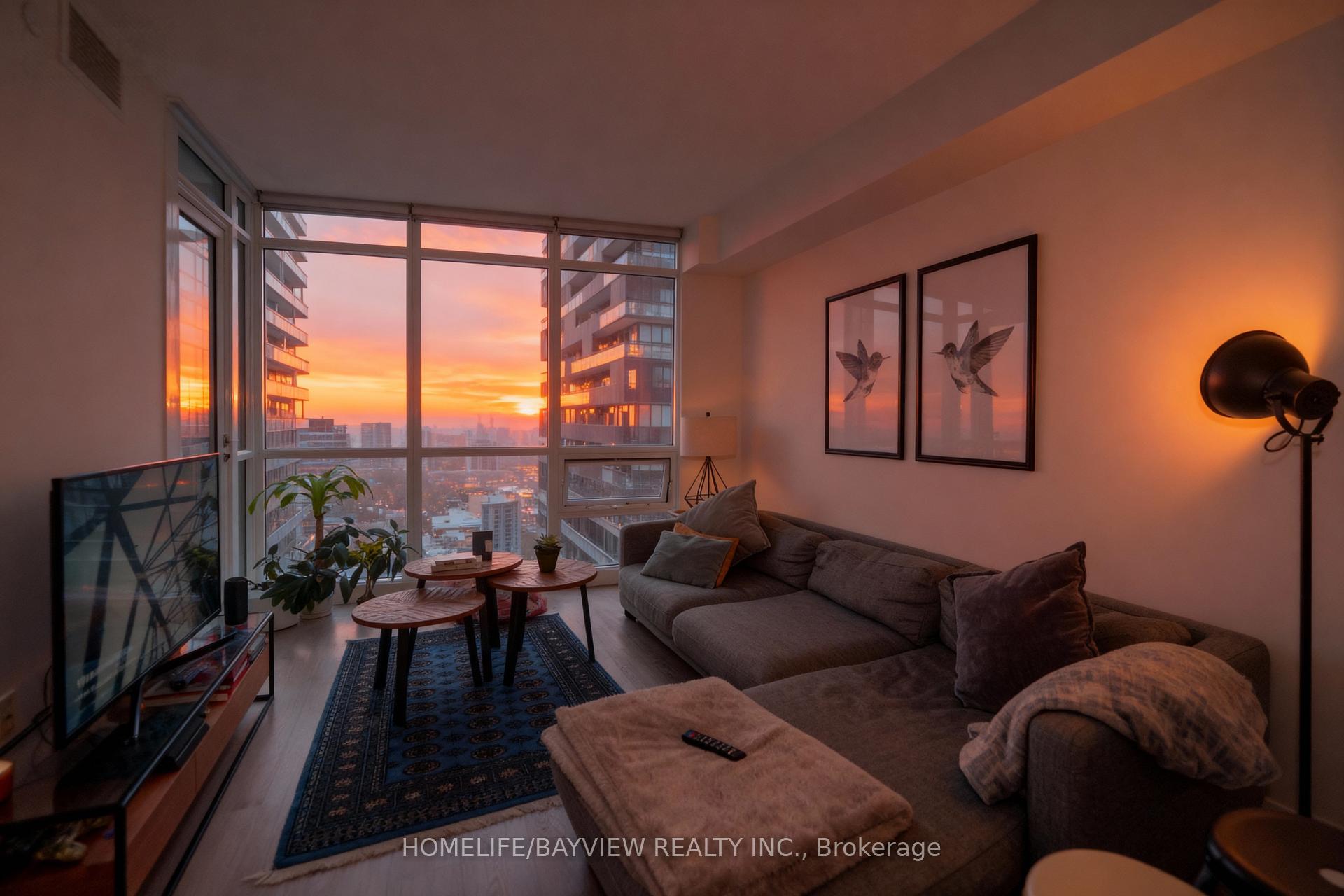 Photo 9 of Unit 2901, 30 Roehampton Avenue, Toronto, Mount Pleasant West — HOMEH