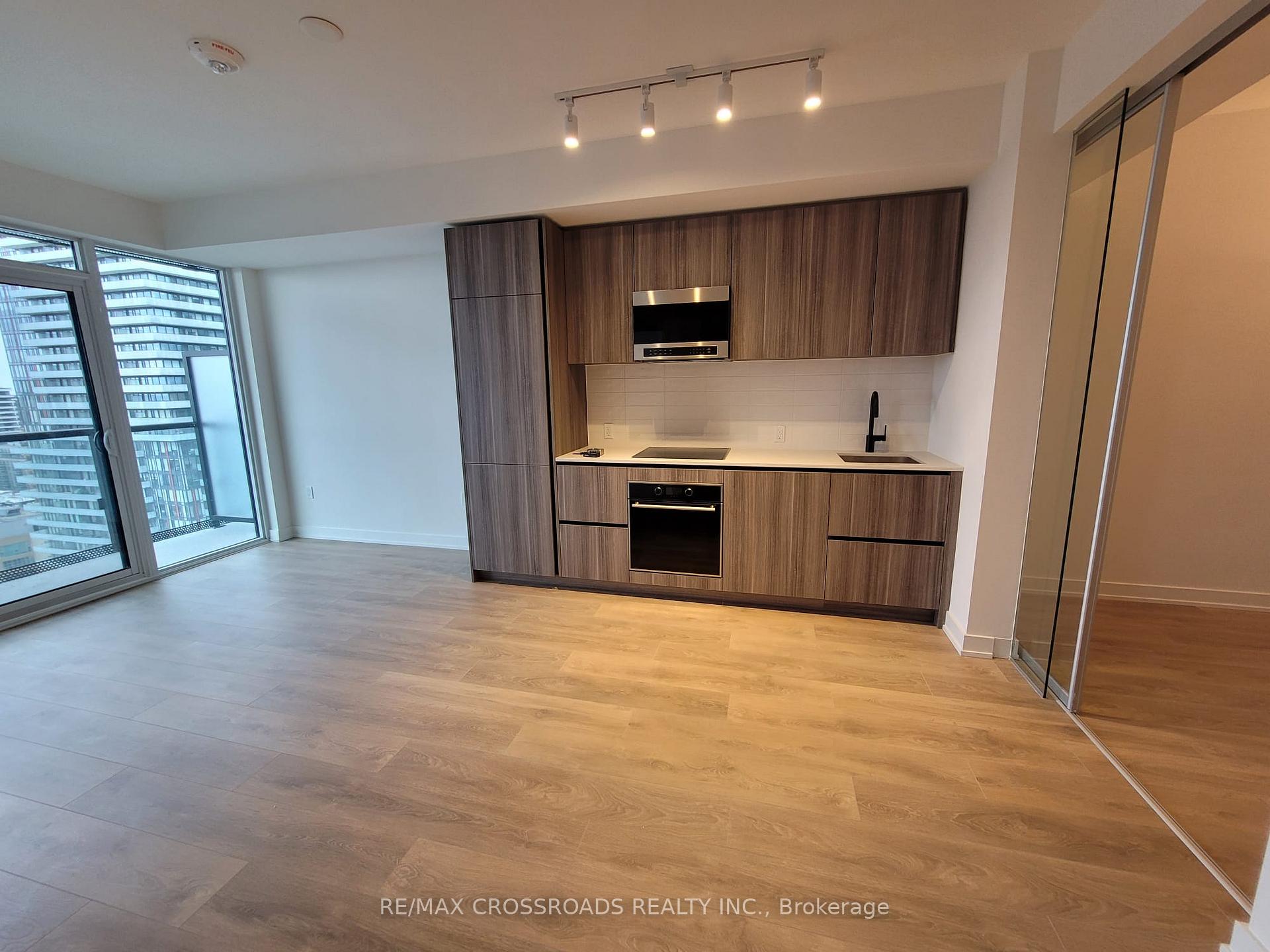 Photo 11 of Unit 2213, 127 Broadway Avenue, Toronto, Mount Pleasant West — HOMEH