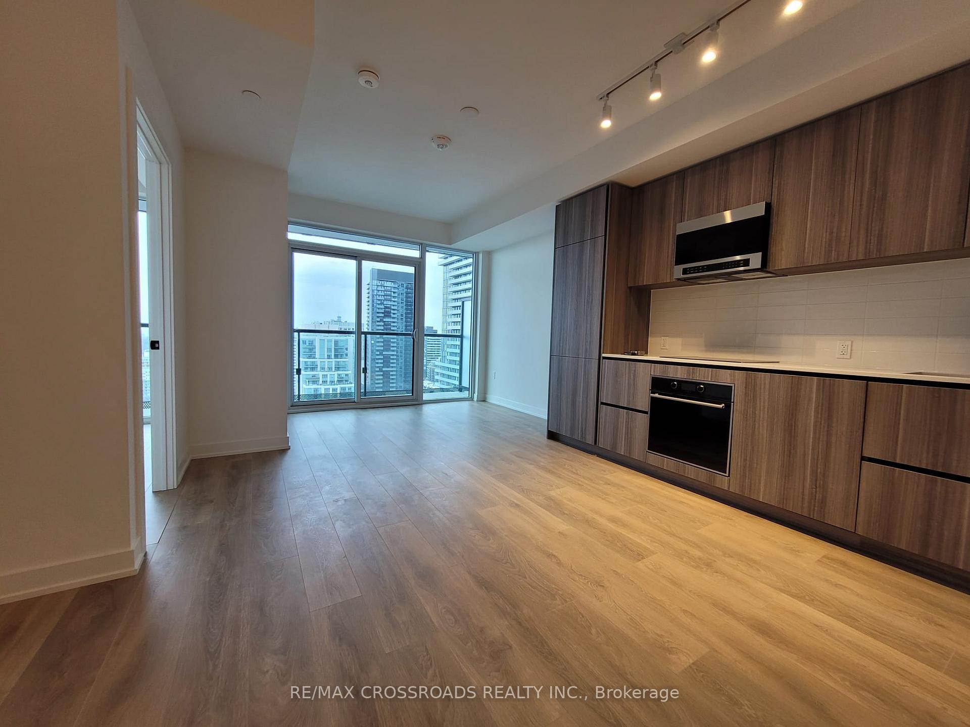 Photo 9 of Unit 2213, 127 Broadway Avenue, Toronto, Mount Pleasant West — HOMEH