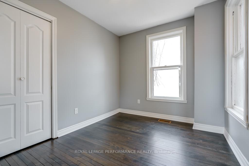 Photo 8 of 213 Cumberland Street, Cornwall — HOMEH