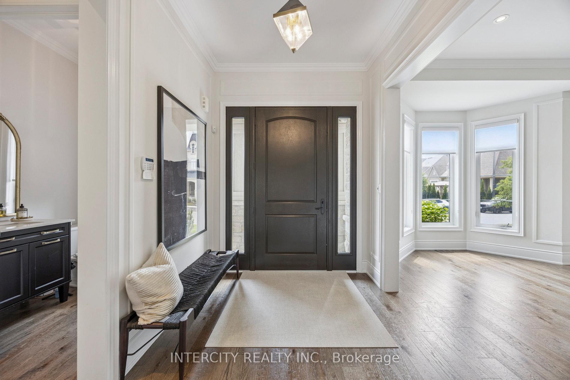 Photo 14 of 8 Larkin Avenue, King, Nobleton — HOMEH