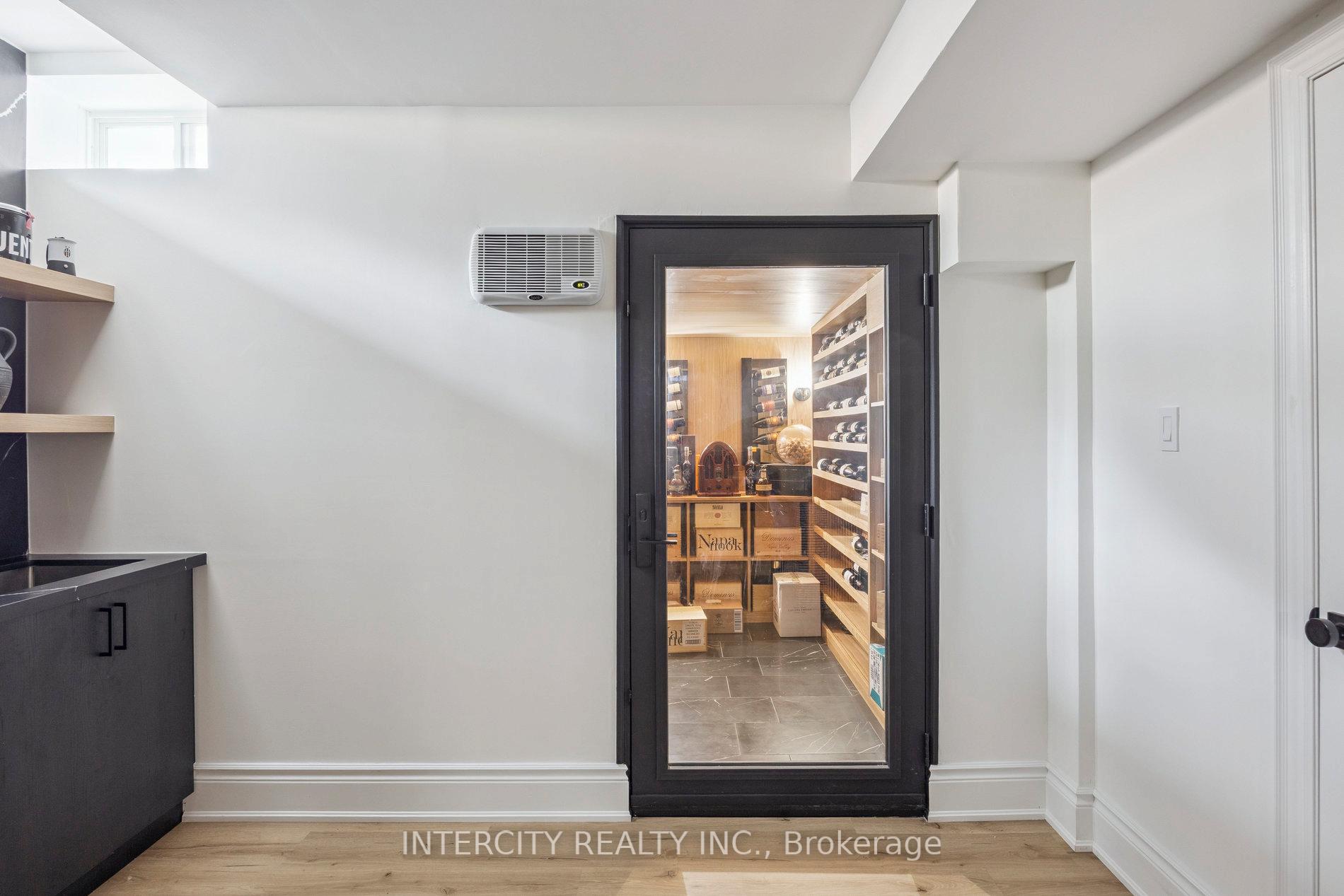 Photo 37 of 8 Larkin Avenue, King, Nobleton — HOMEH