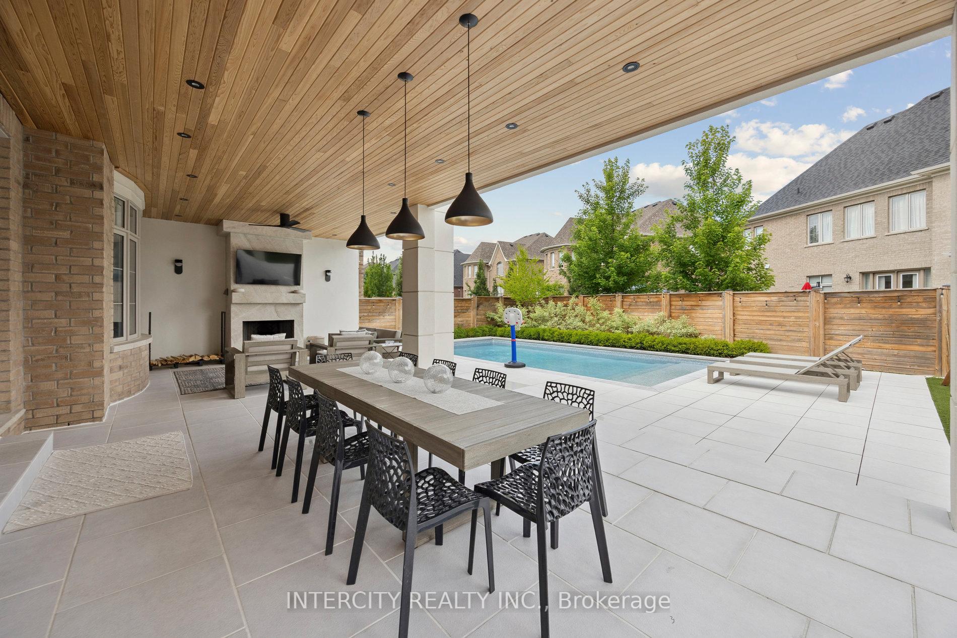Photo 23 of 8 Larkin Avenue, King, Nobleton — HOMEH