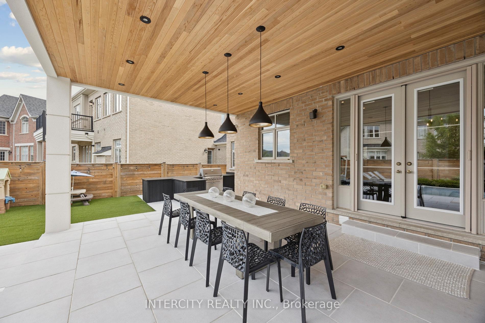Photo 25 of 8 Larkin Avenue, King, Nobleton — HOMEH