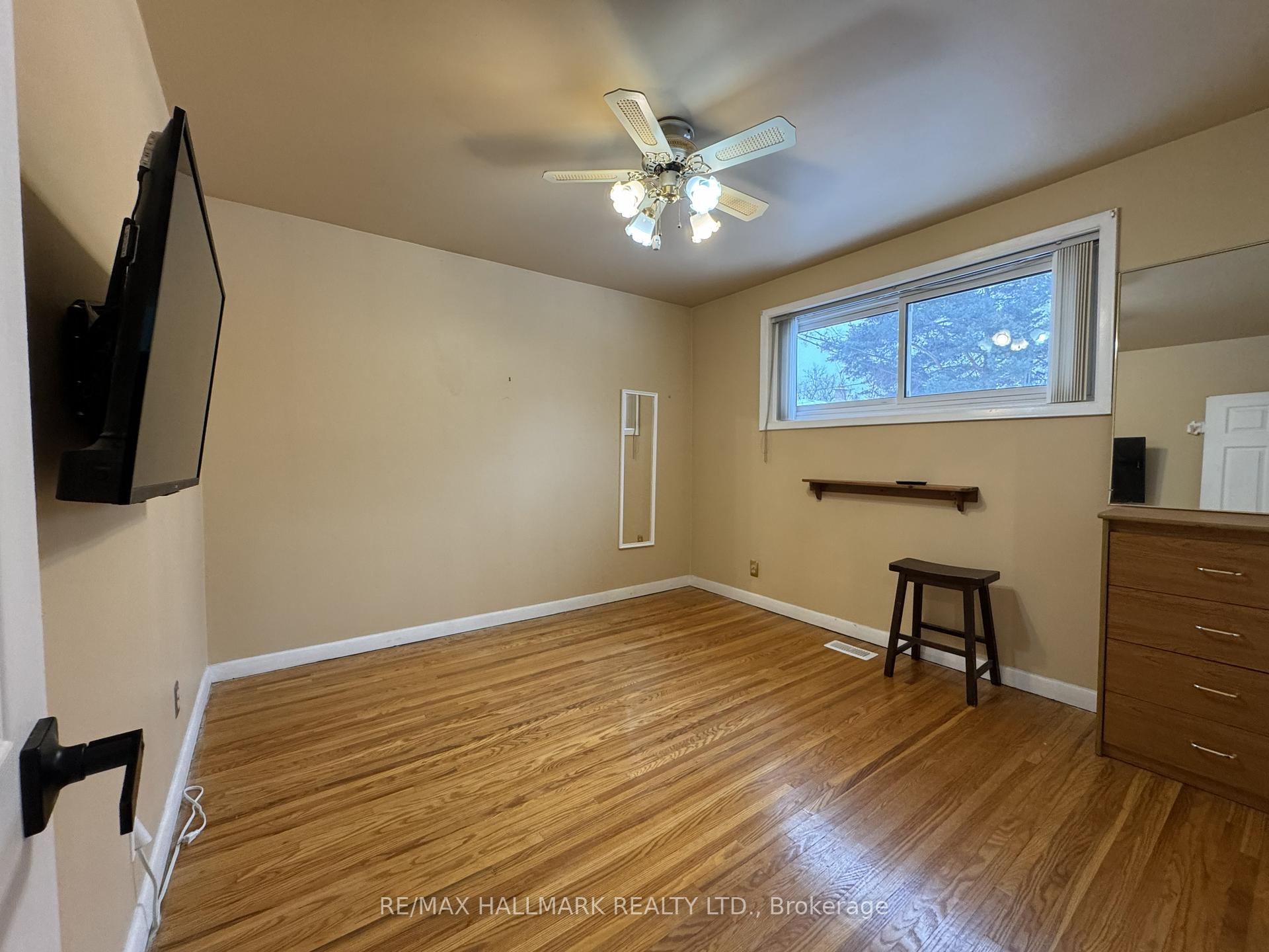 Photo 27 of Unit #Main Floor, 6 Bailey Crescent, Aurora, Aurora Highlands — HOMEH