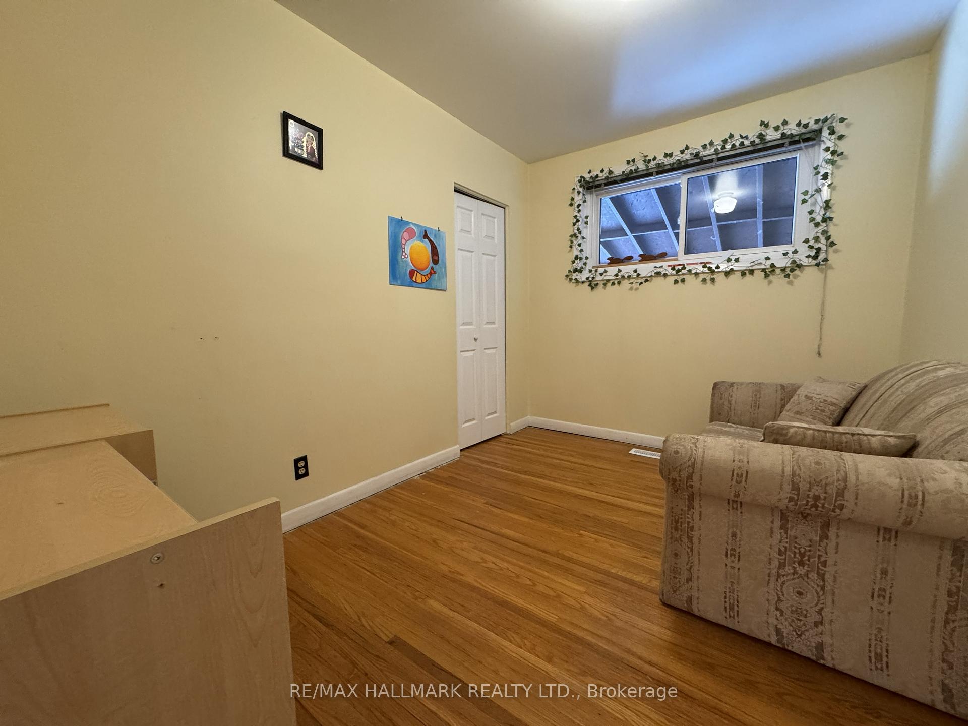 Photo 25 of Unit #Main Floor, 6 Bailey Crescent, Aurora, Aurora Highlands — HOMEH
