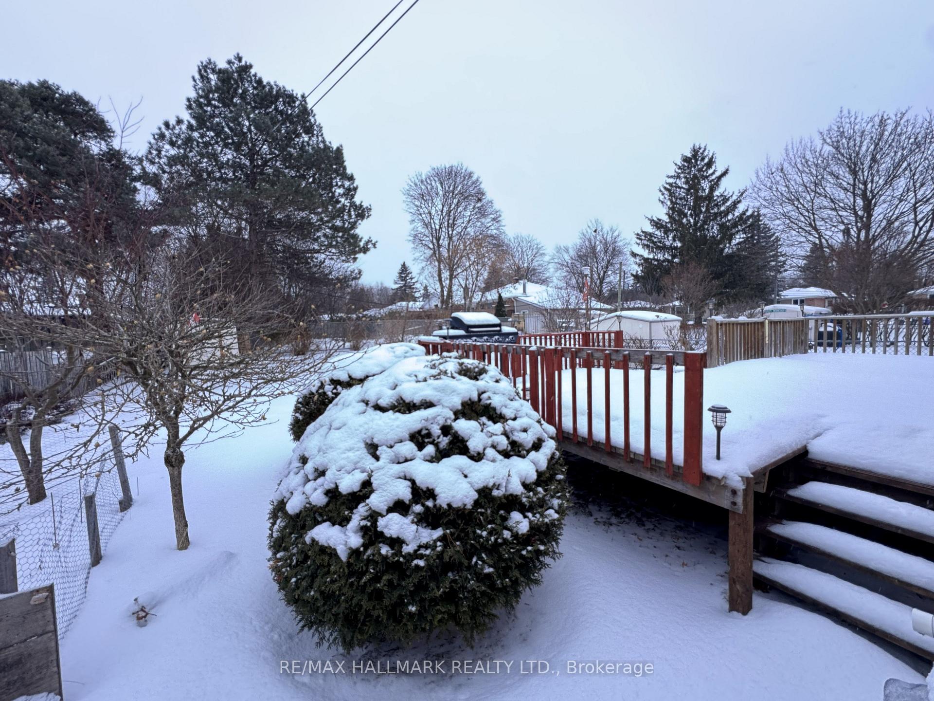 Photo 20 of Unit #Main Floor, 6 Bailey Crescent, Aurora, Aurora Highlands — HOMEH