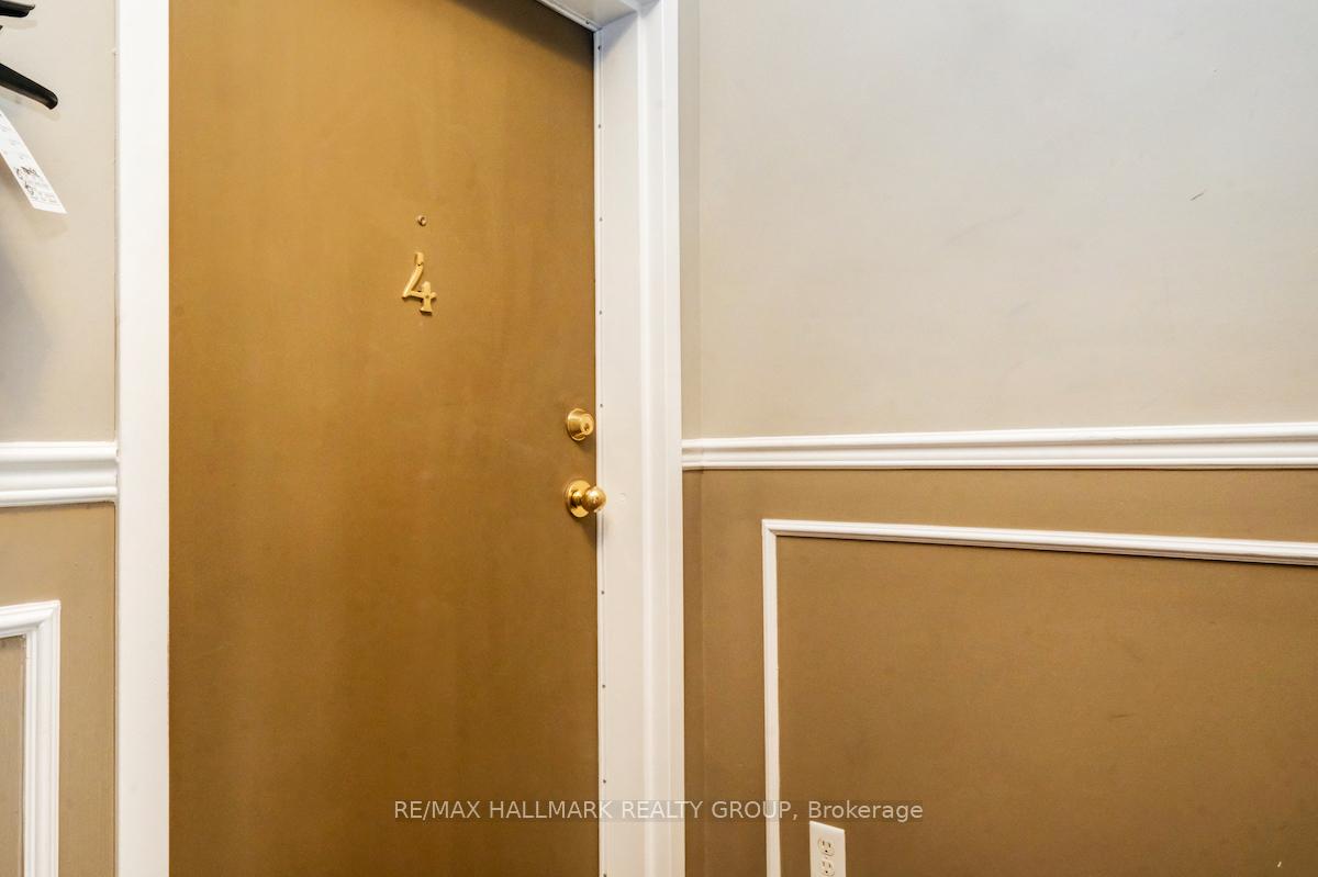 Photo 4 of Unit 4, 50 Briargate, Ottawa, Springridge/East Village — HOMEH