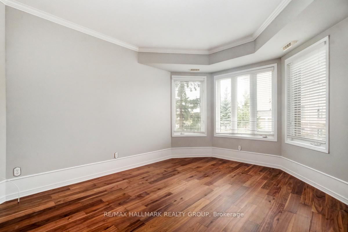 Photo 13 of Unit 4, 50 Briargate, Ottawa, Springridge/East Village — HOMEH