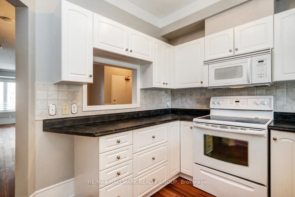 Photo 18 of Unit 4, 50 Briargate, Ottawa, Springridge/East Village — HOMEH