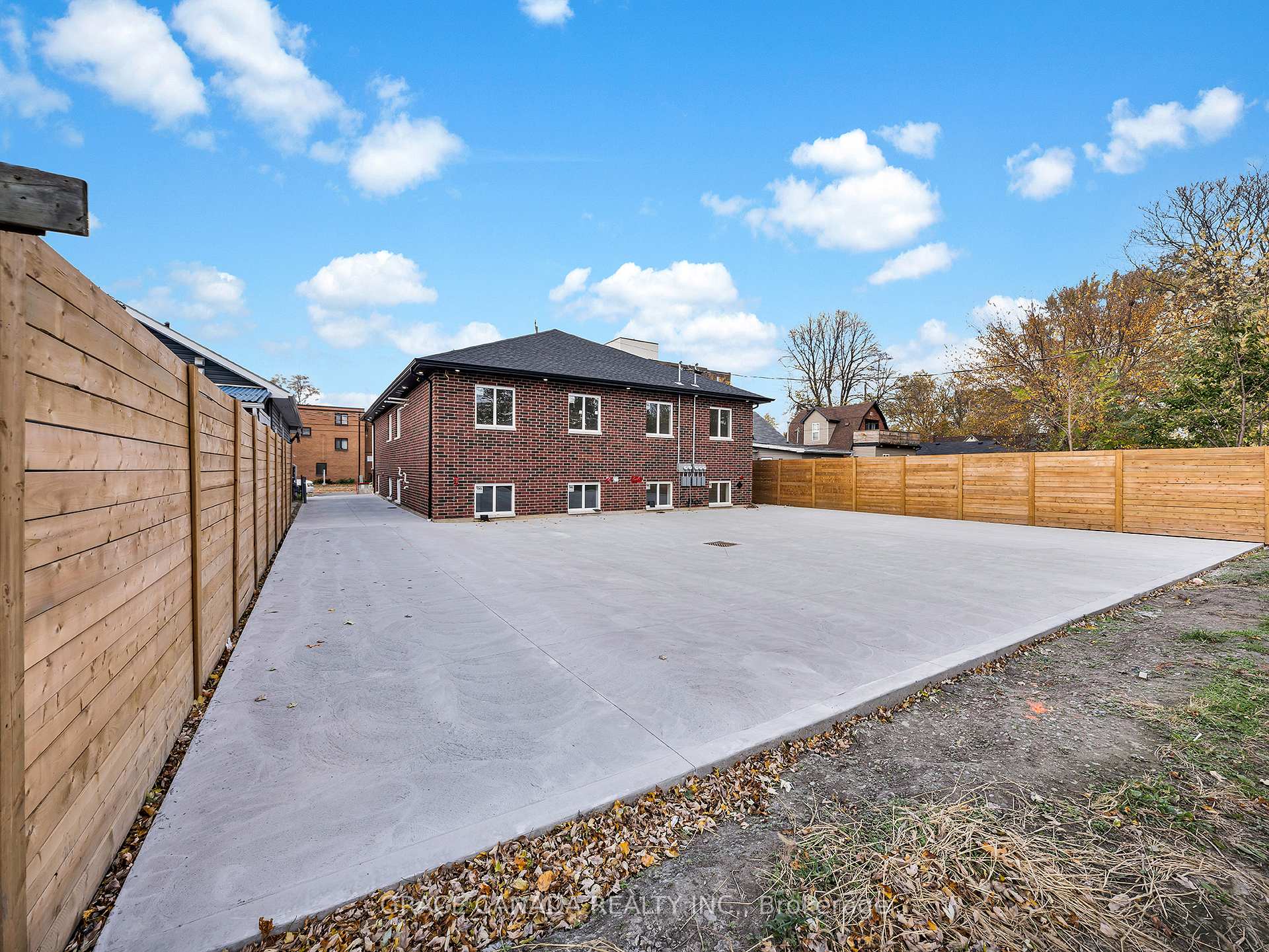 Photo 11 of Unit 3, 3549 Peter Street, Windsor — HOMEH