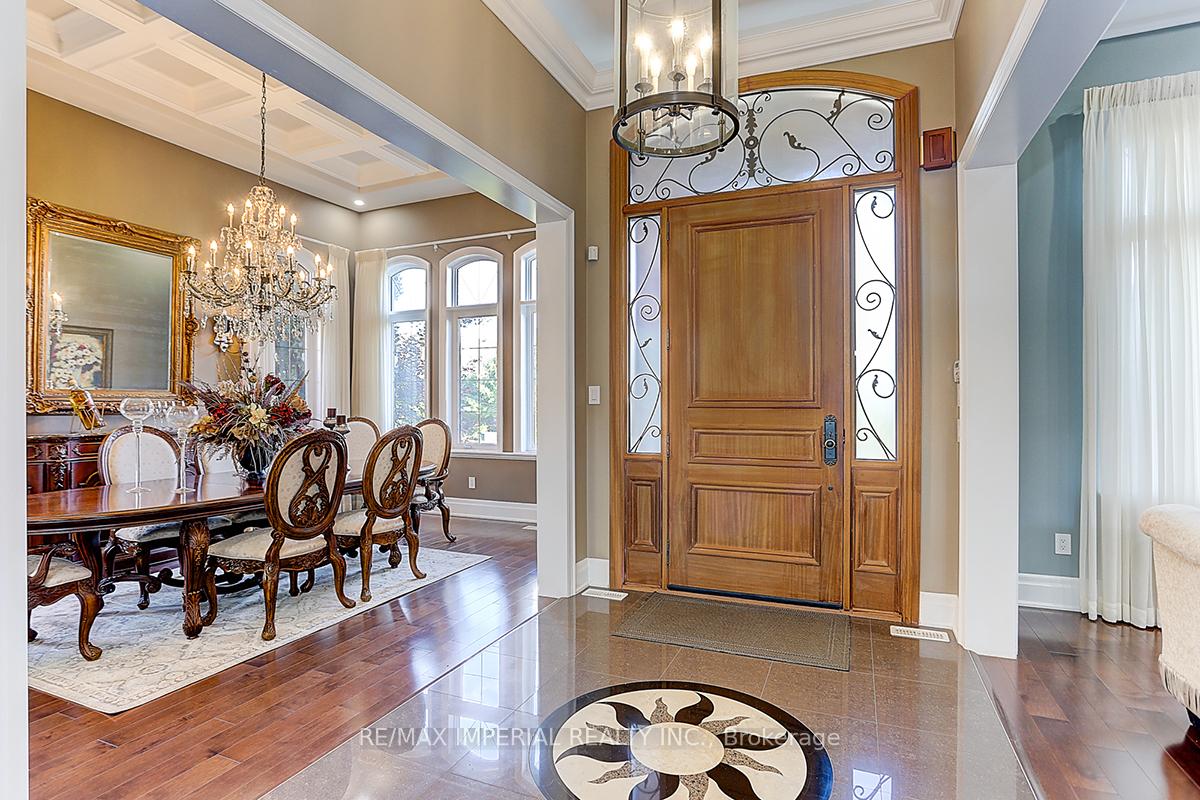 Photo 6 of 39 Fiorello Court, Vaughan, Vellore Village — HOMEH