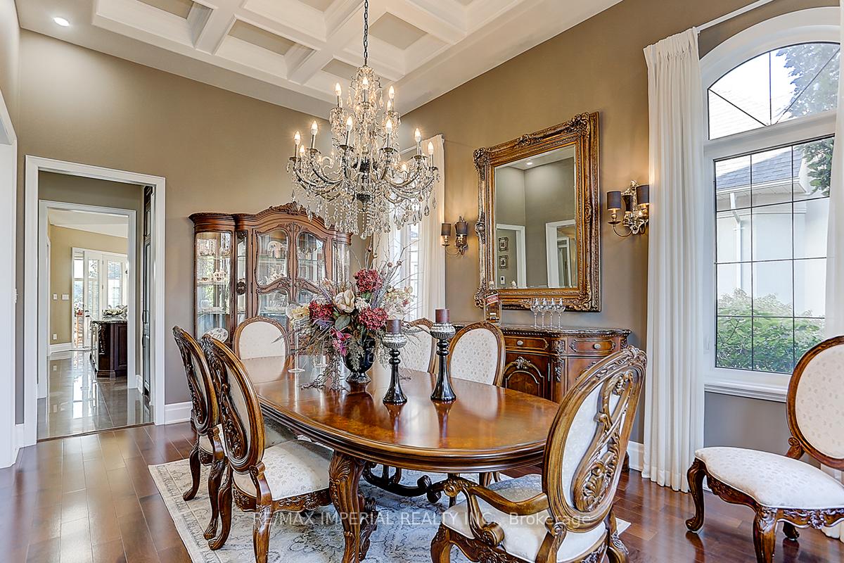 Photo 2 of 39 Fiorello Court, Vaughan, Vellore Village — HOMEH