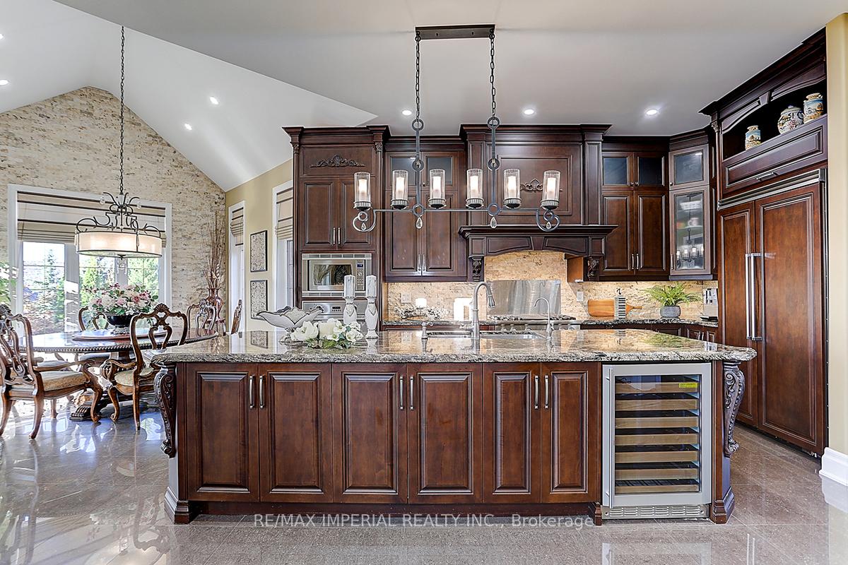 Photo 27 of 39 Fiorello Court, Vaughan, Vellore Village — HOMEH