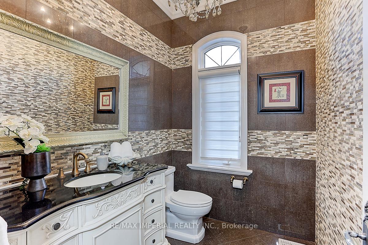 Photo 41 of 39 Fiorello Court, Vaughan, Vellore Village — HOMEH