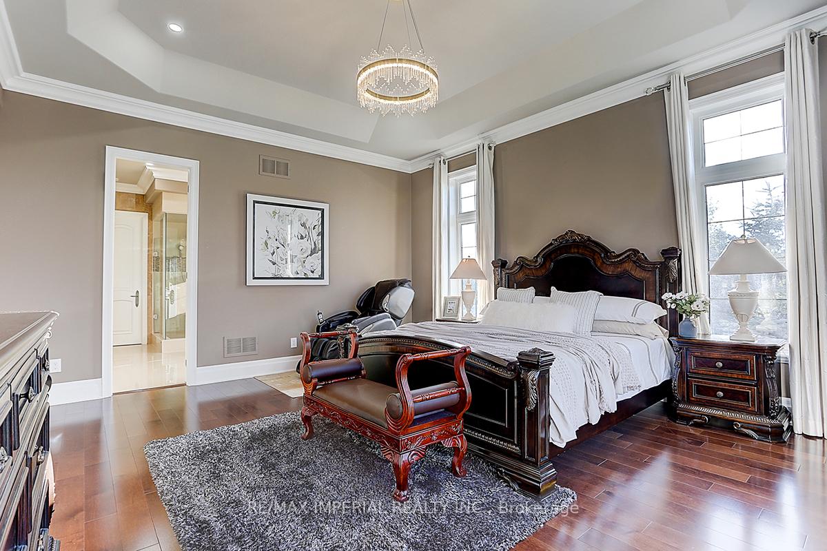 Photo 33 of 39 Fiorello Court, Vaughan, Vellore Village — HOMEH