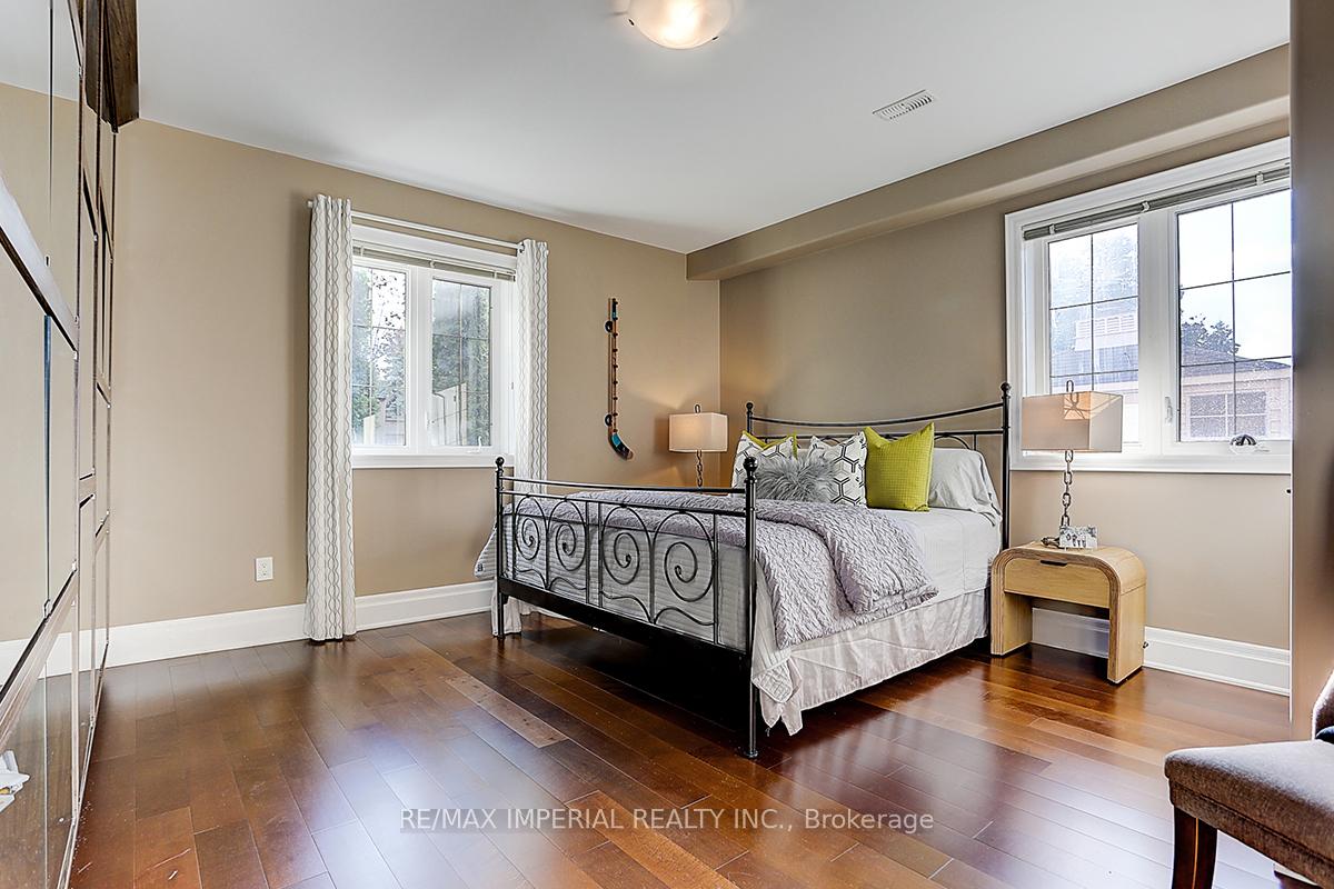 Photo 43 of 39 Fiorello Court, Vaughan, Vellore Village — HOMEH