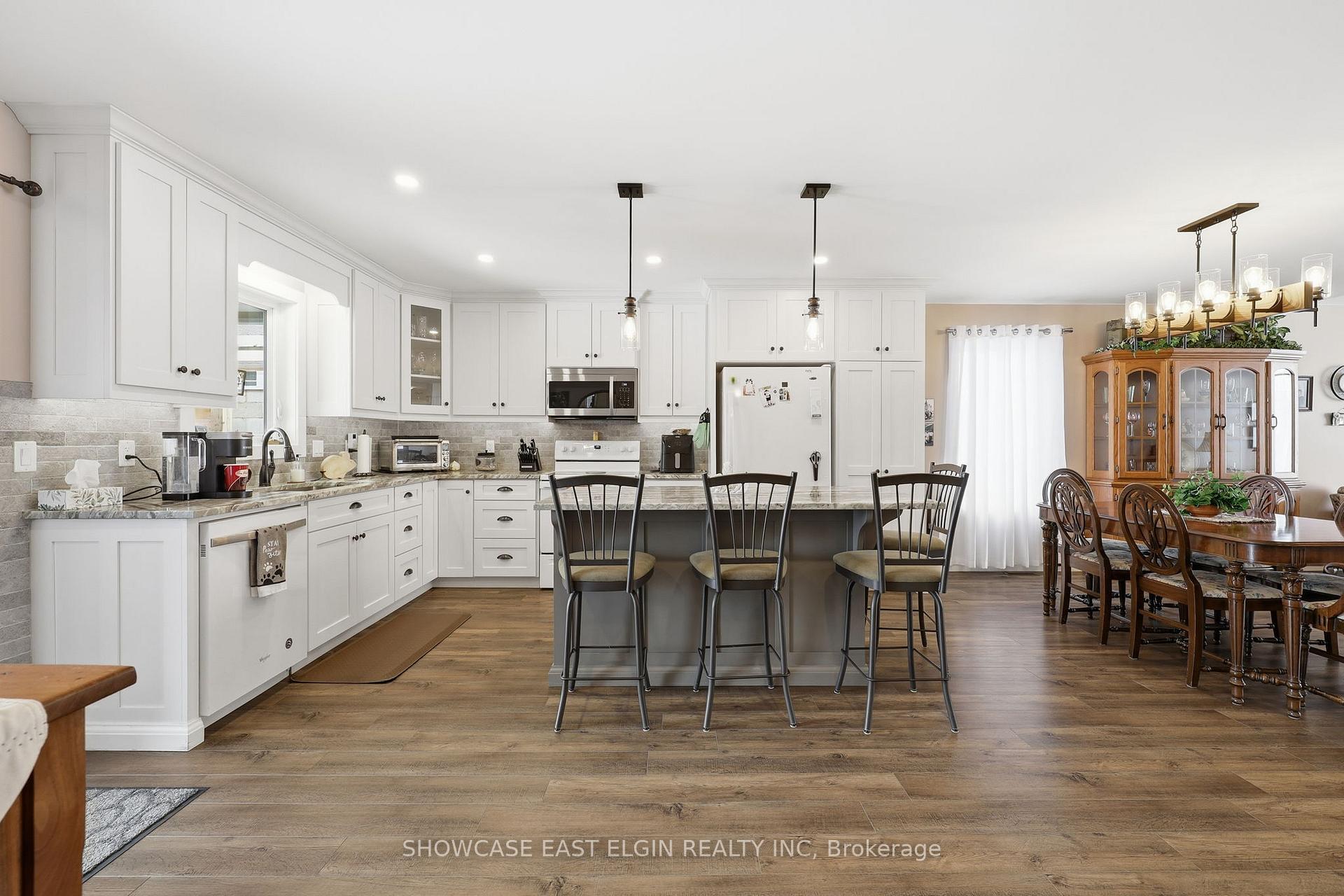 Photo 7 of 271 Sydenham Street E, Aylmer — HOMEH