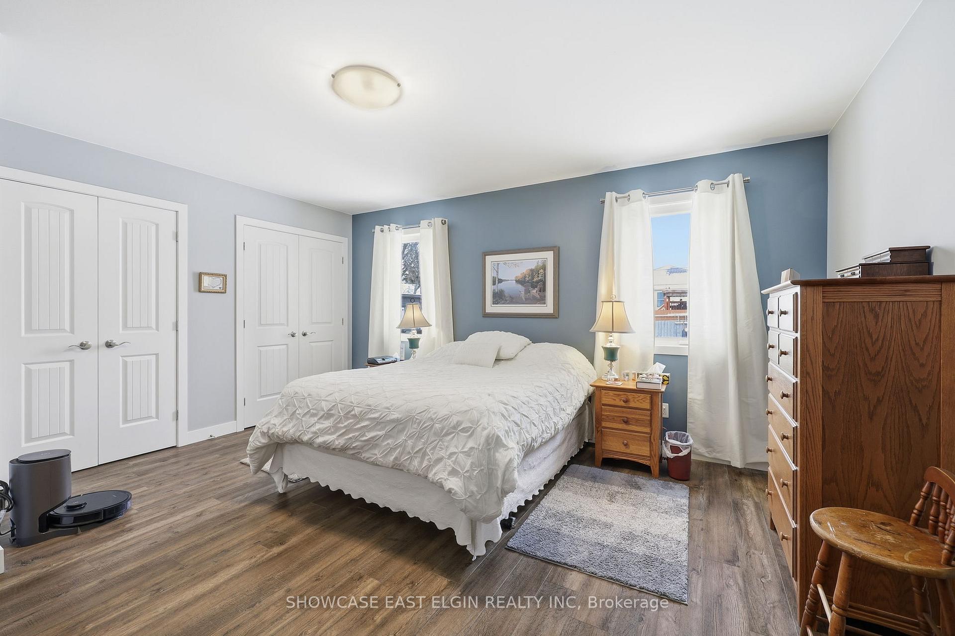 Photo 3 of 271 Sydenham Street E, Aylmer — HOMEH